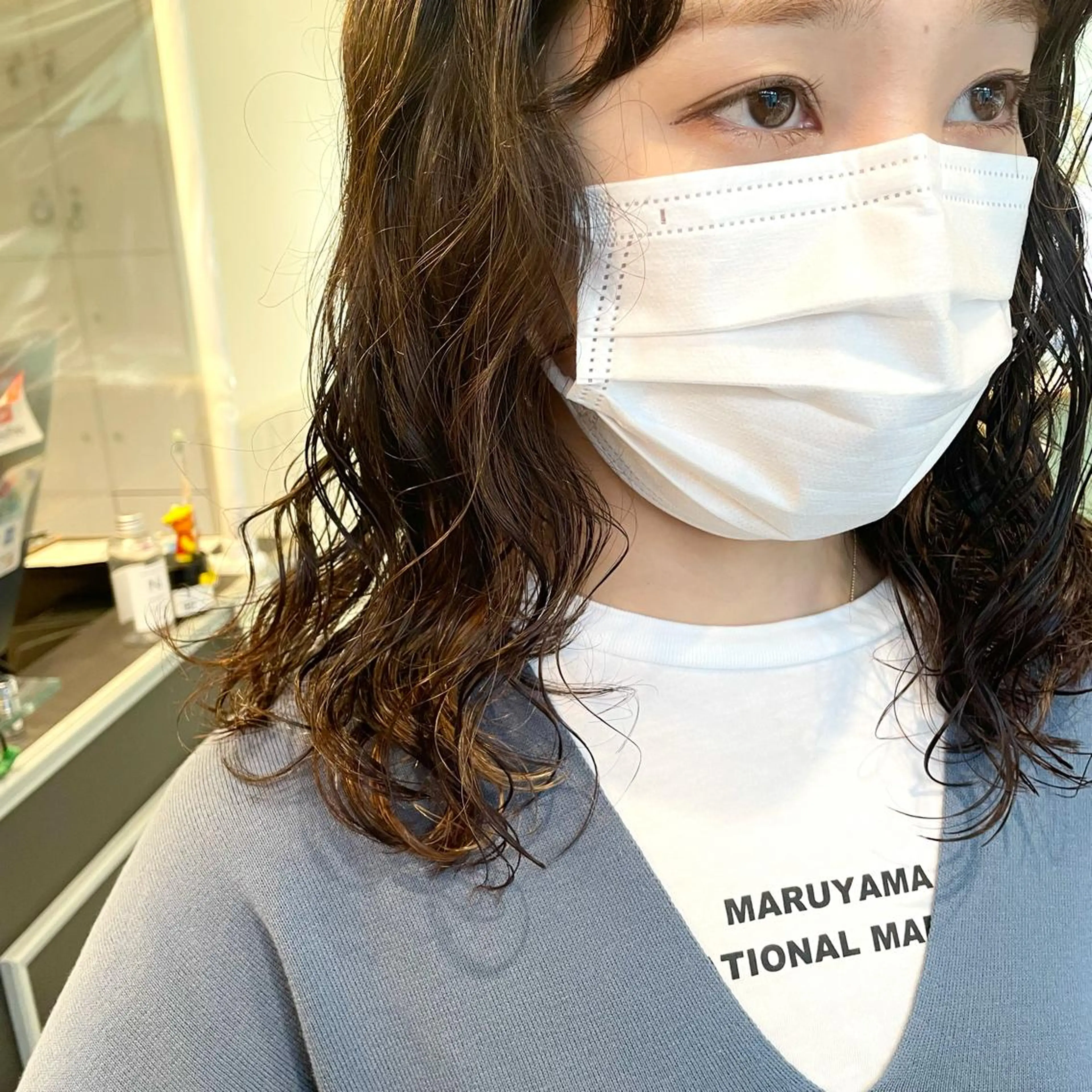 ミディアム パーマ スナコザワ レナのヘアスタイル