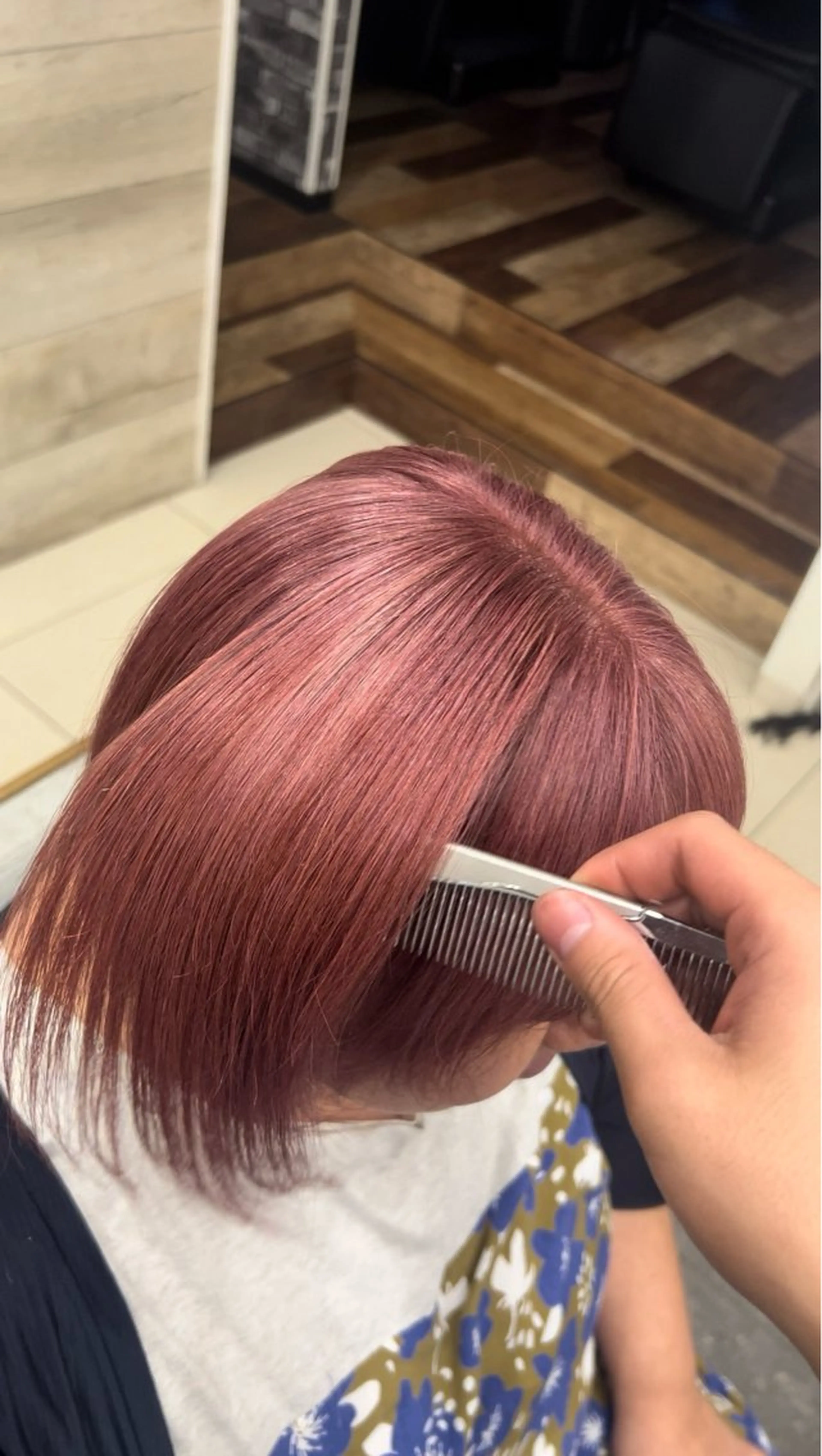 ミディアム カラー ブリーチ ケアブリーチ ピンクカラー ヘアカラー 仙台白髪ぼかし/ ボブカット/千葉達人のヘアスタイル