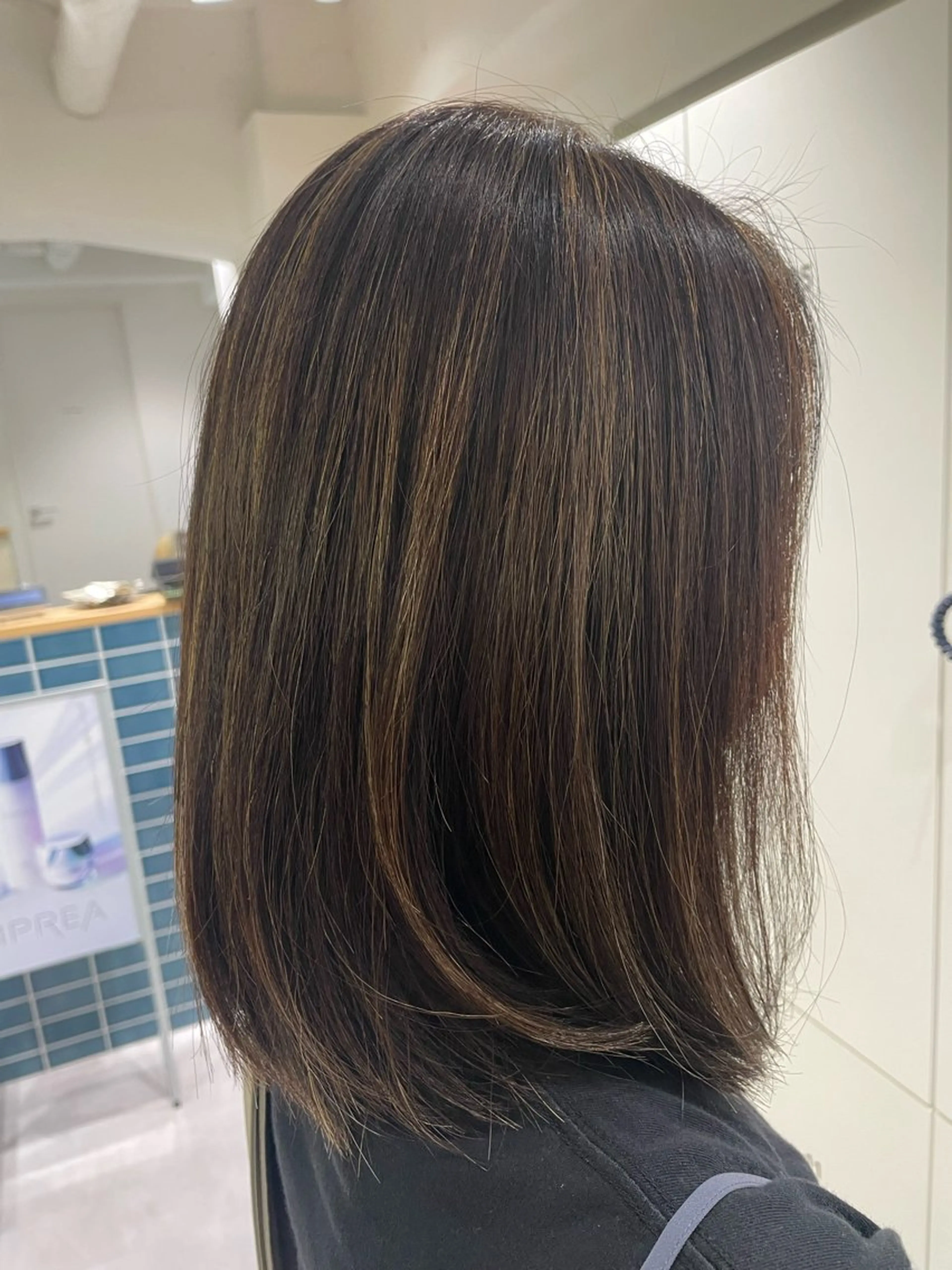 ミディアム カラー ハイライトカラー ハイライト モデル募集中🍤 清水 美陽のヘアスタイル