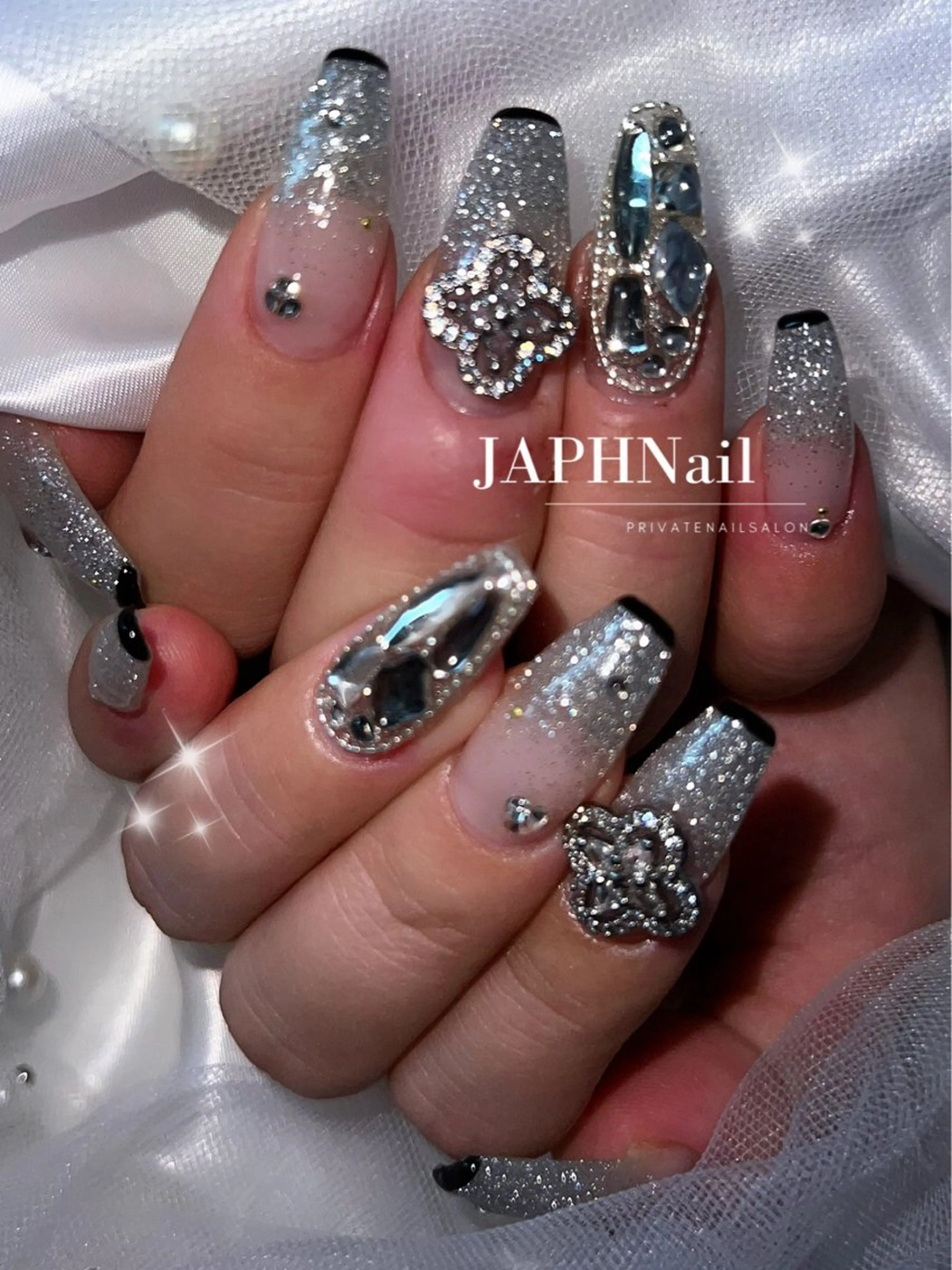 ネイル フレンチネイル キラキラネイル 韓国ネイル ミラーネイル ニュアンスネイル NailSalon /JAPHのネイルデザイン