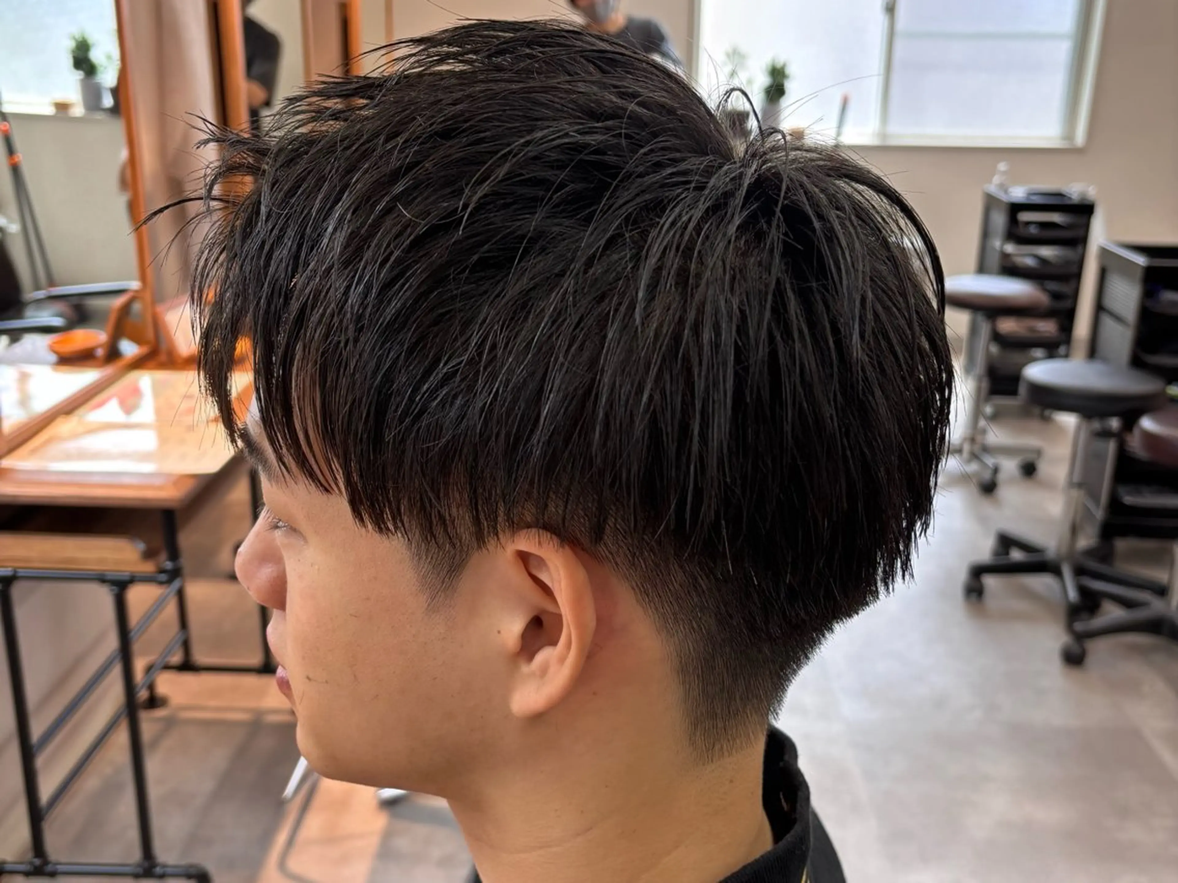 ショート メンズ カット 【フェード/ショート /パーマ/千葉駅】のヘアスタイル