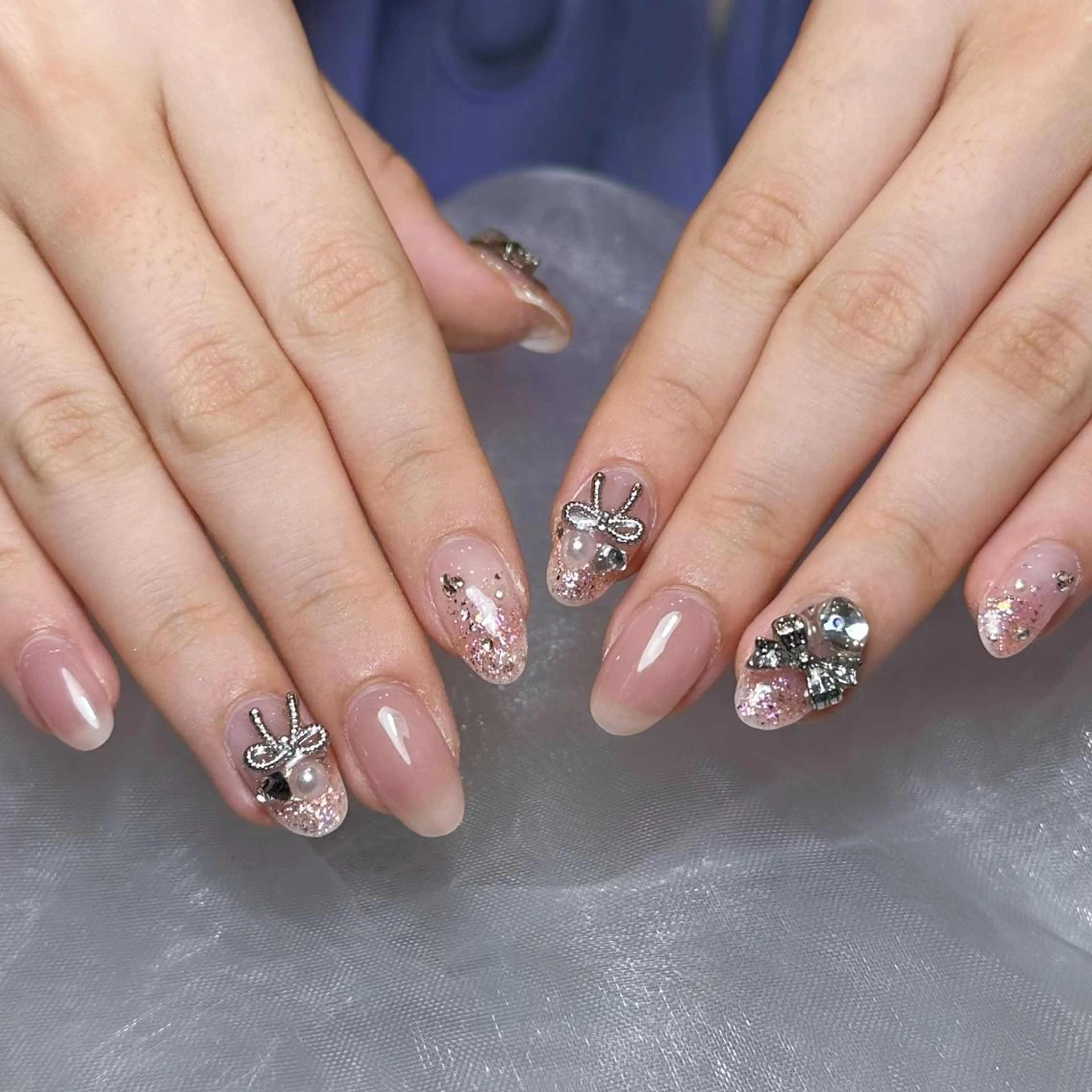 ネイル アートネイル オーロラネイル ガーリー キラキラネイル マグネットネイル ハンドネイル Diamond ✨のネイルデザイン