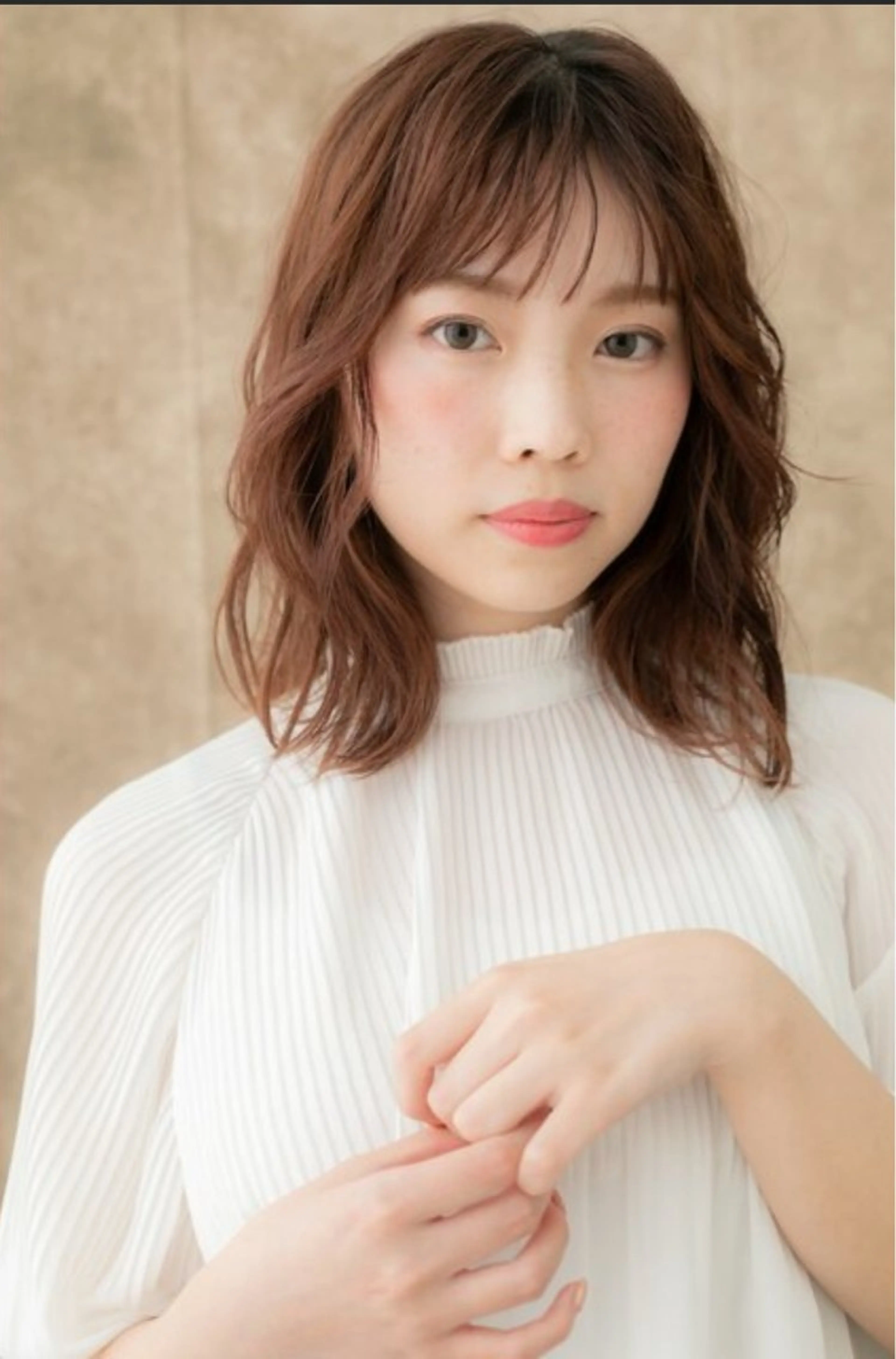 ミディアム くびれ&切りっぱボブ 得意👍佐藤歩のヘアスタイル