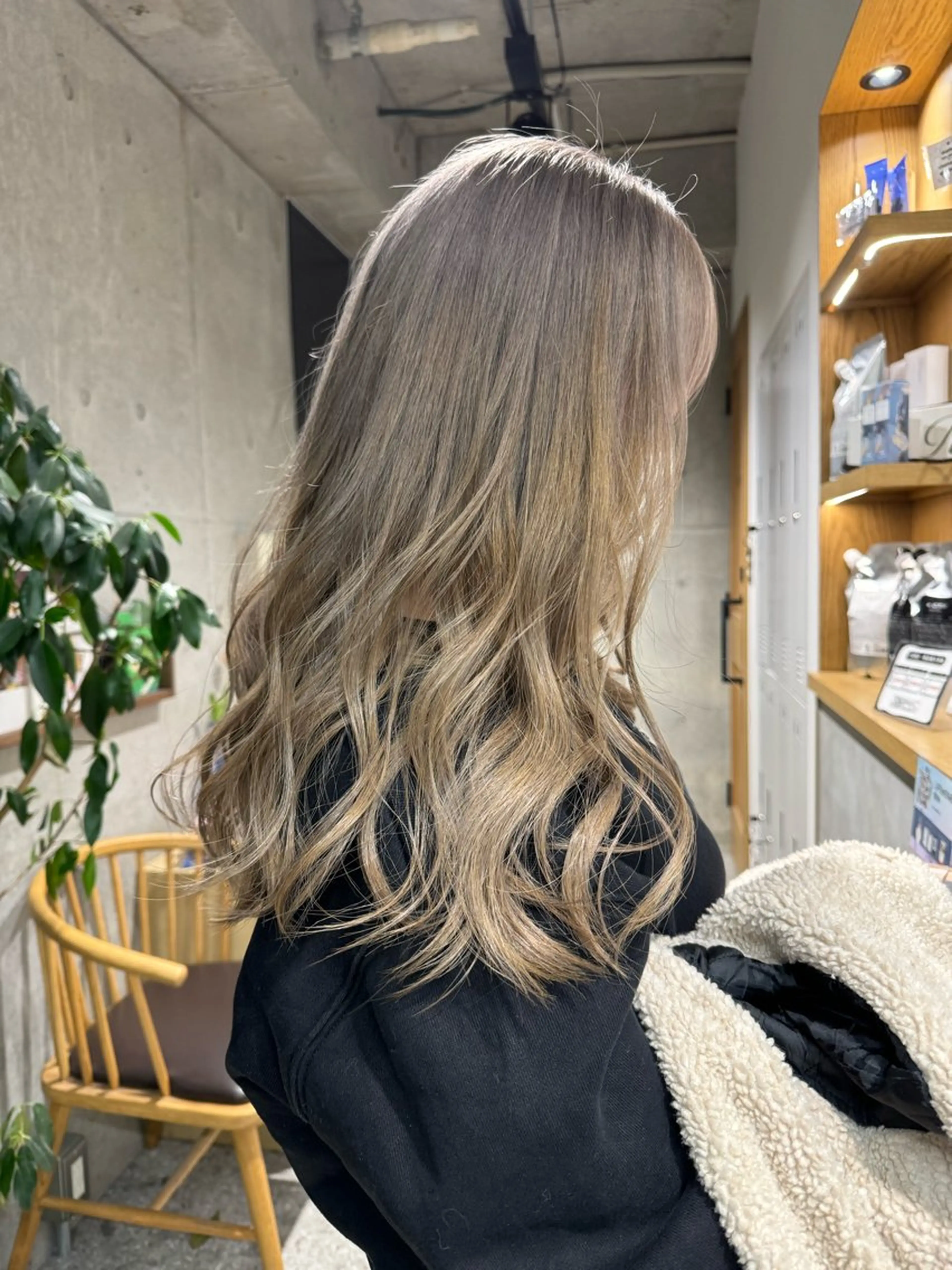 ロング トリートメント カット ヘアカラー 🎀ダブルカラー hinata🎀のヘアスタイル