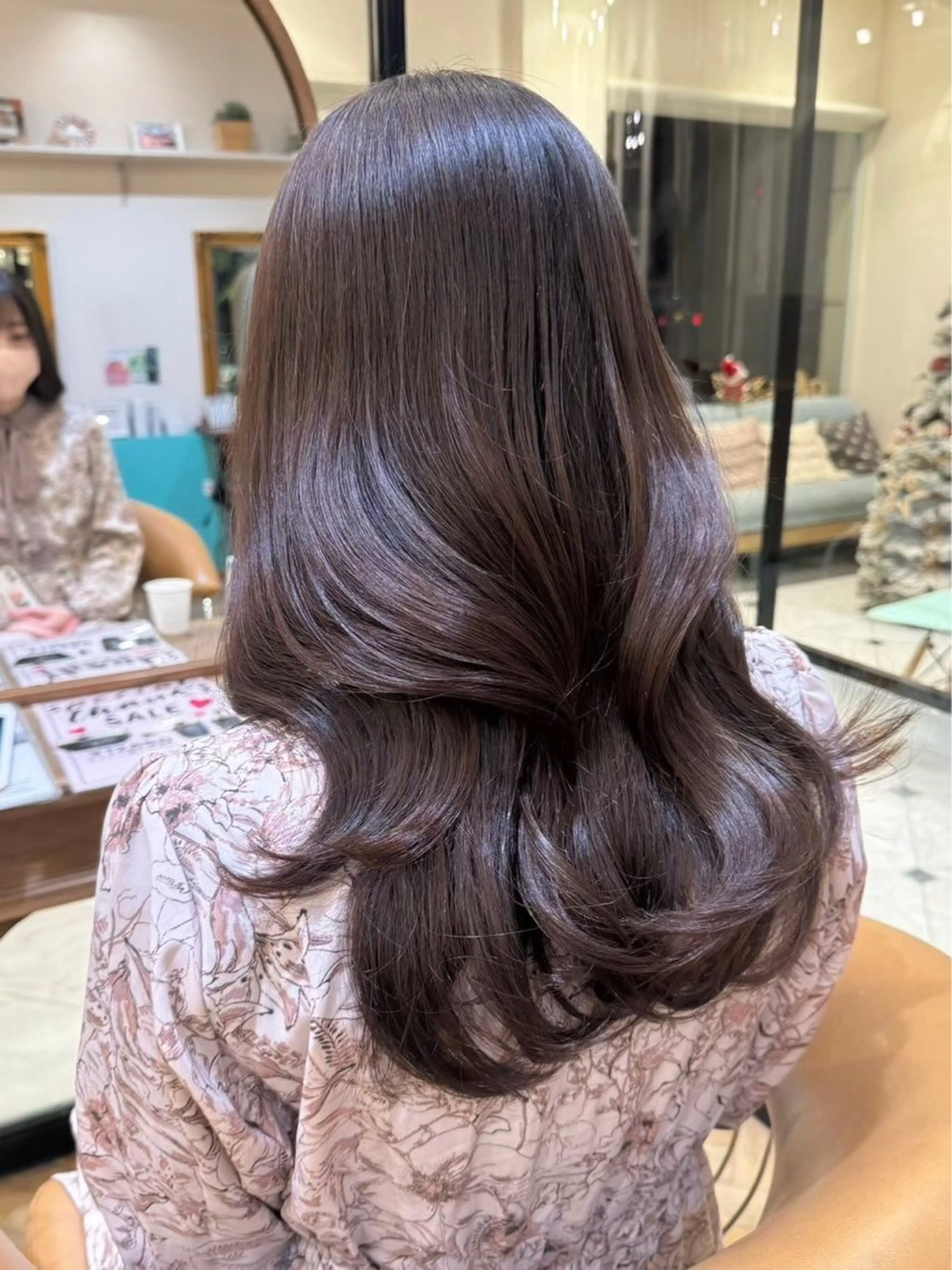 ロング カラー ヘアカラー トリートメント みわ ゆいなのヘアスタイル