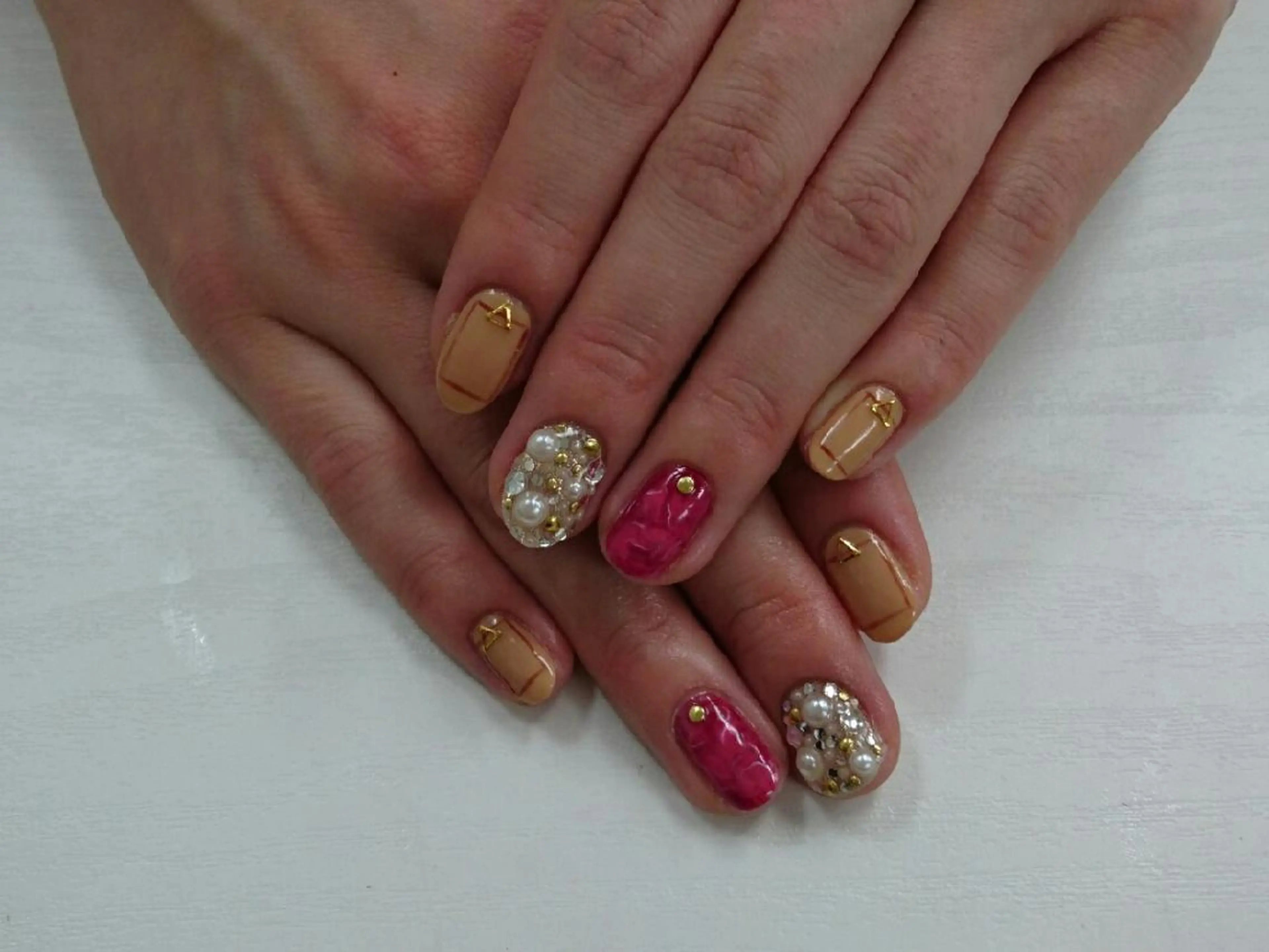 ミディアム セミロング ネイル nail salon Blancのネイルデザイン