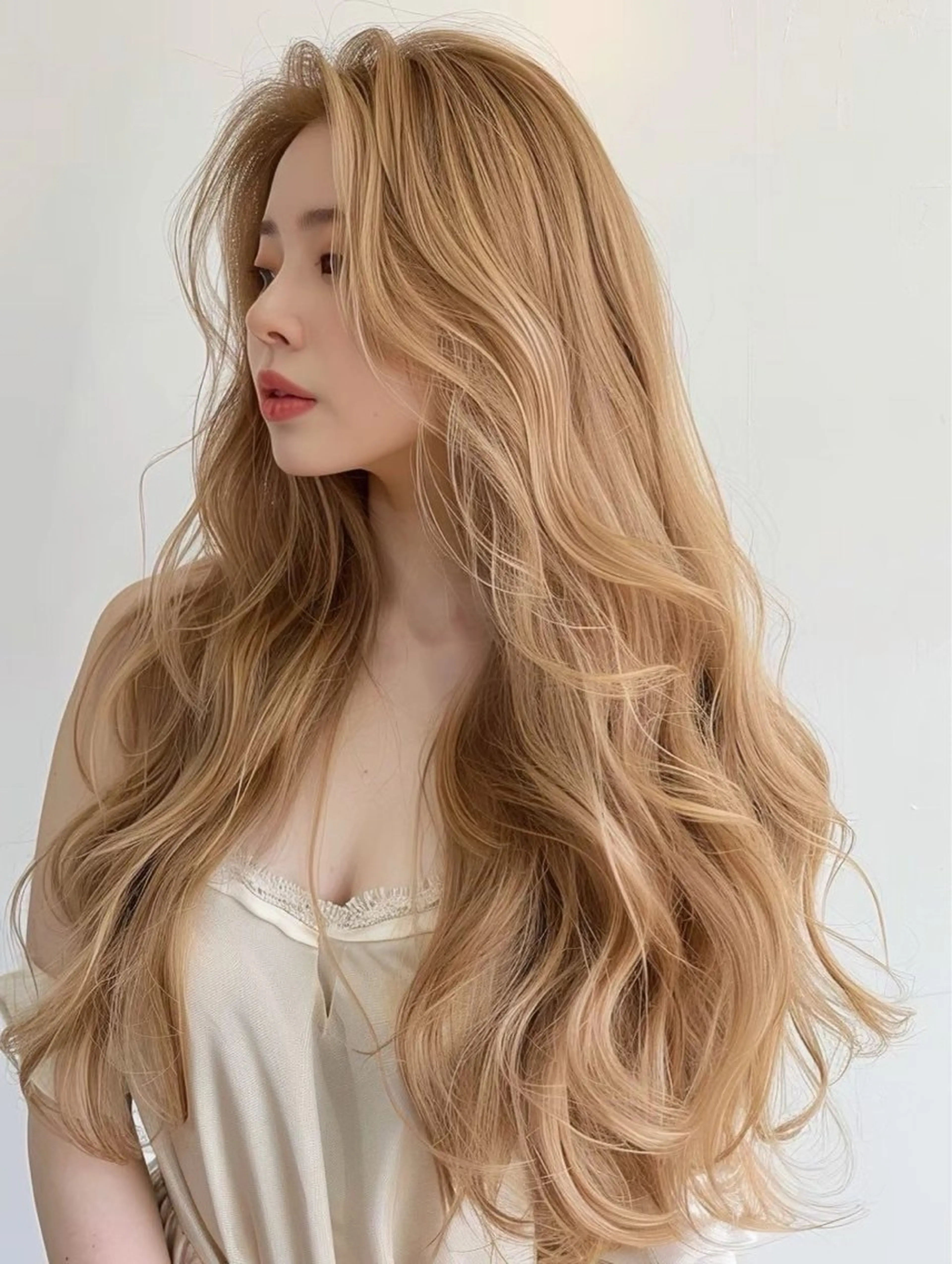 カラー ヘアカラー ハイトーン✨ブリーチ ✨スパ得意✨ミヤタのヘアスタイル