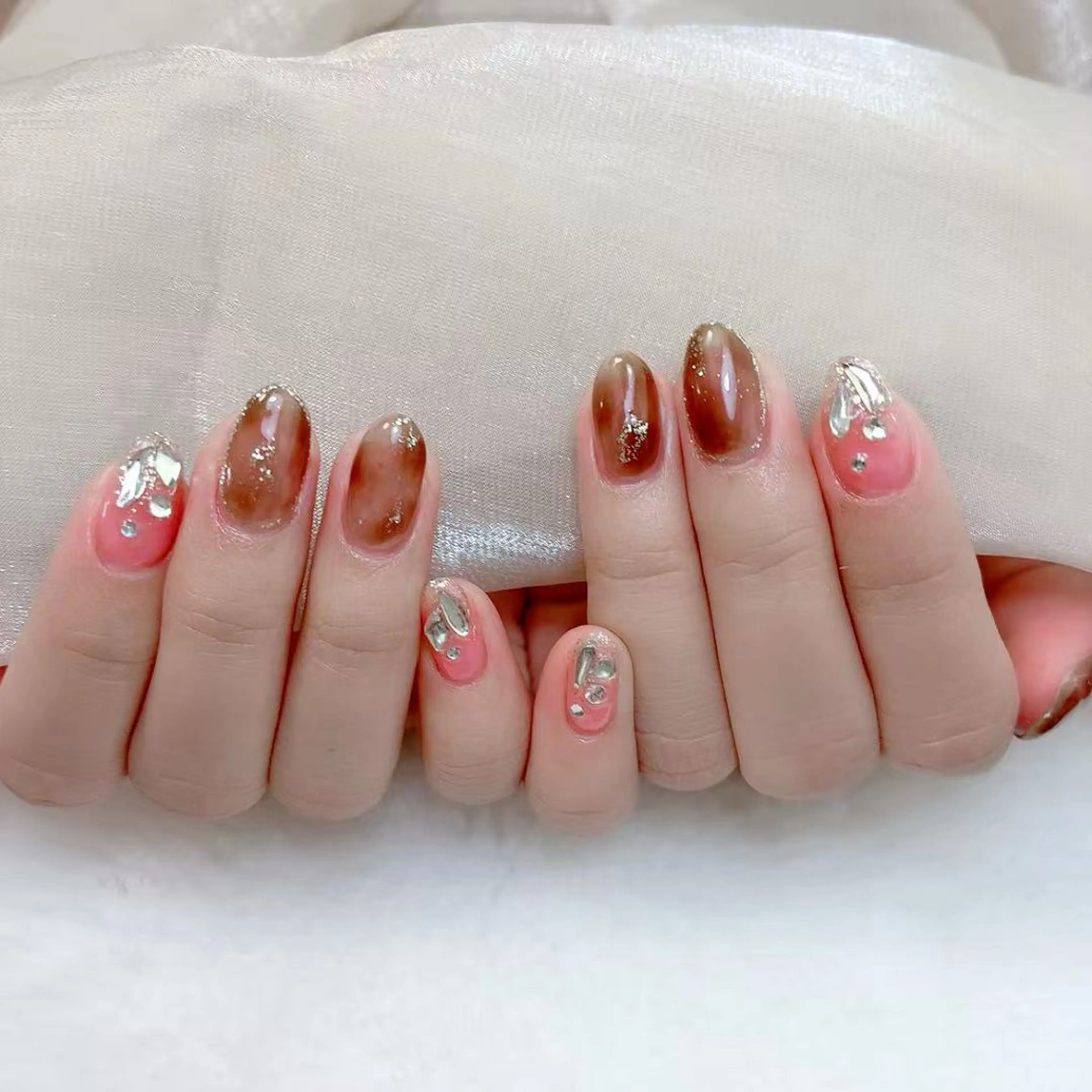 ネイル アニマル柄 アートネイル チークネイル フラッシュネイル フットネイル B•U Nail 長さだし専門店大宮のネイルデザイン