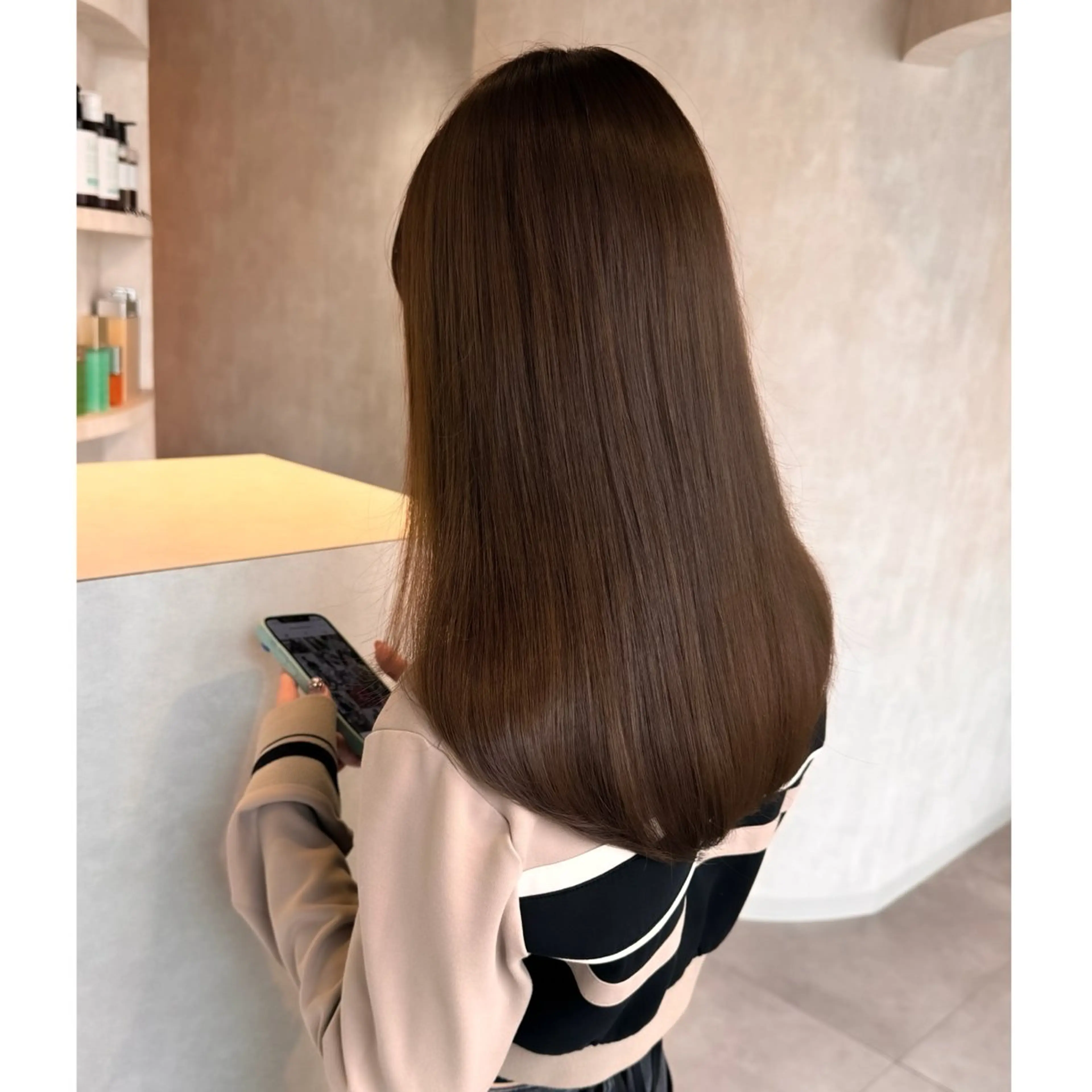 セミロング カラー ブリーチ トリートメント LOTTA CUCCI所属・miyu /トレンド カラー×艶髪のヘアスタイル