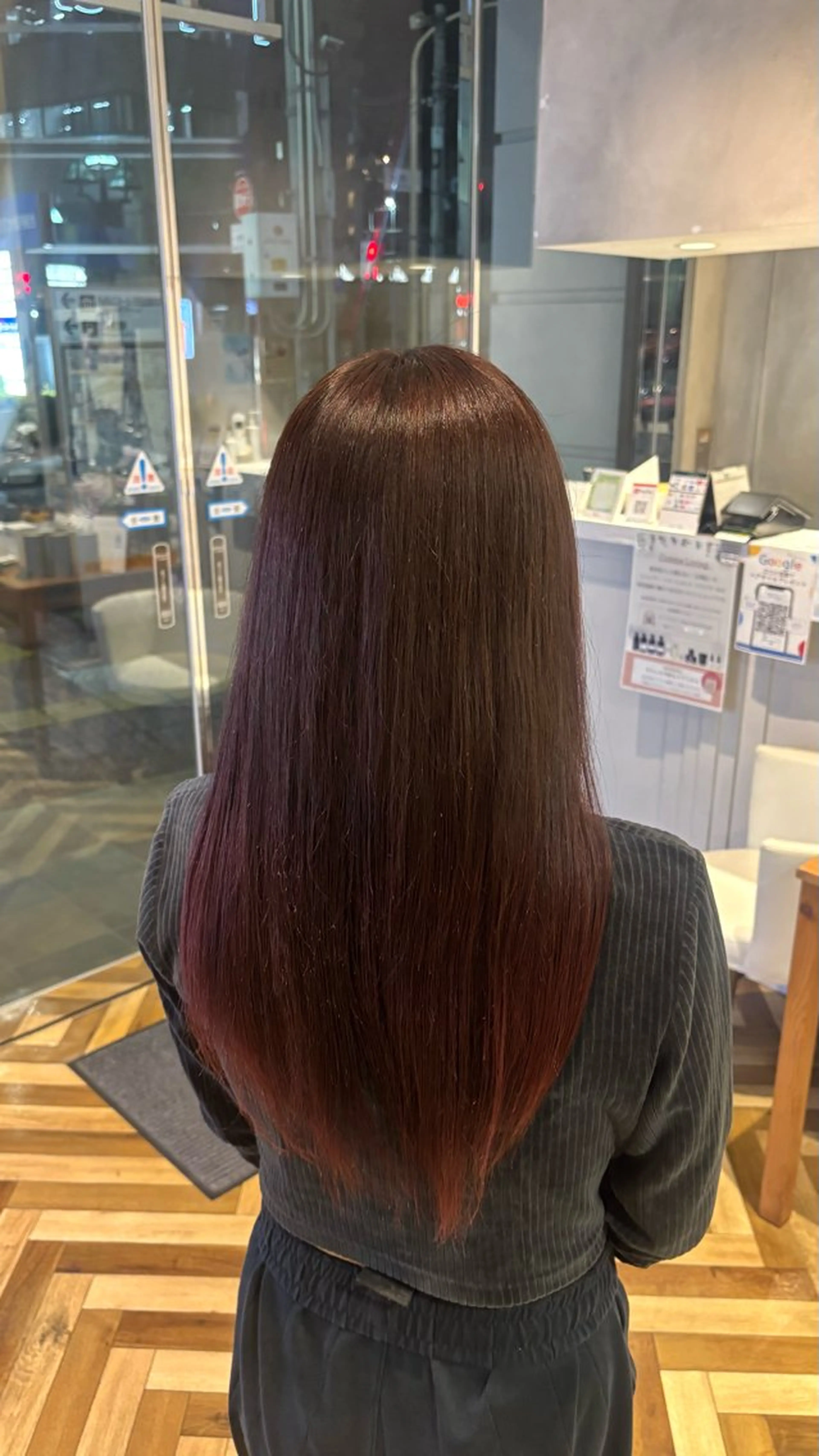 ロング カラー ヘアカラー 田中 胡桃のヘアスタイル