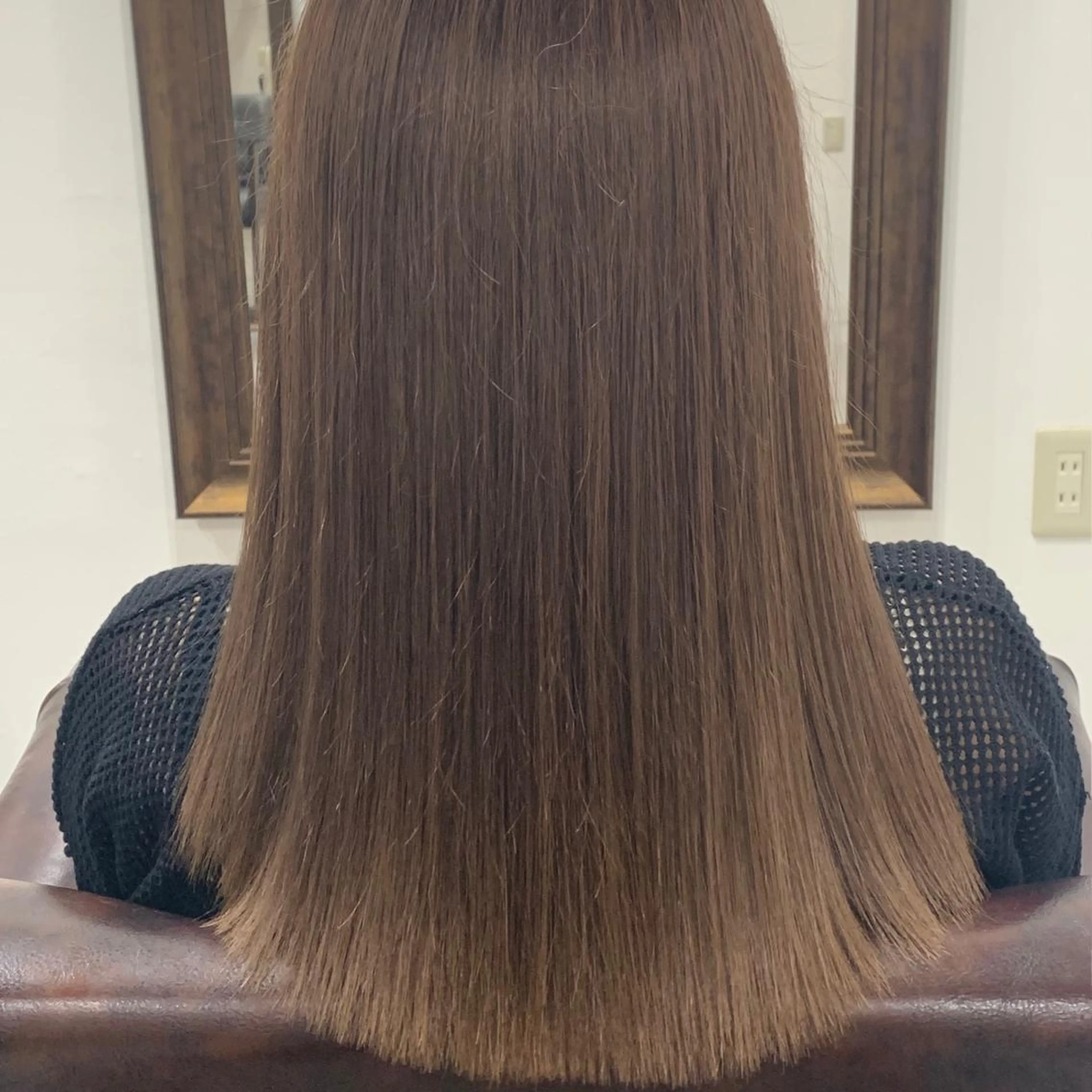 セミロング カラー ベージュカラー 透明感カラー カット ヘアカラー トリートメント 中本 達也のヘアスタイル