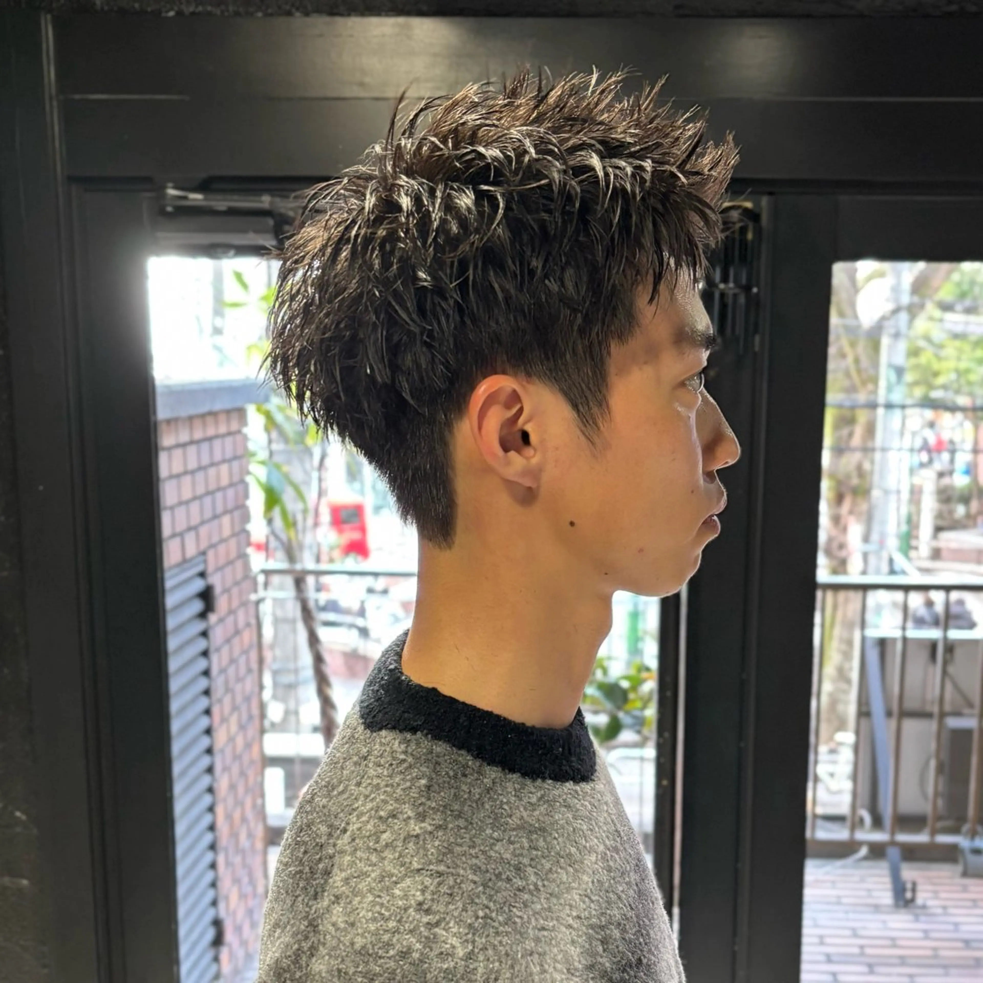 ショート パーマ メンズ メンズパーマ スパイキーショート 刈り上げ ショートヘア カット ヘッドスパ ヘアセット スパイキーショート アメ村【戸兵吏駒】のヘアスタイル