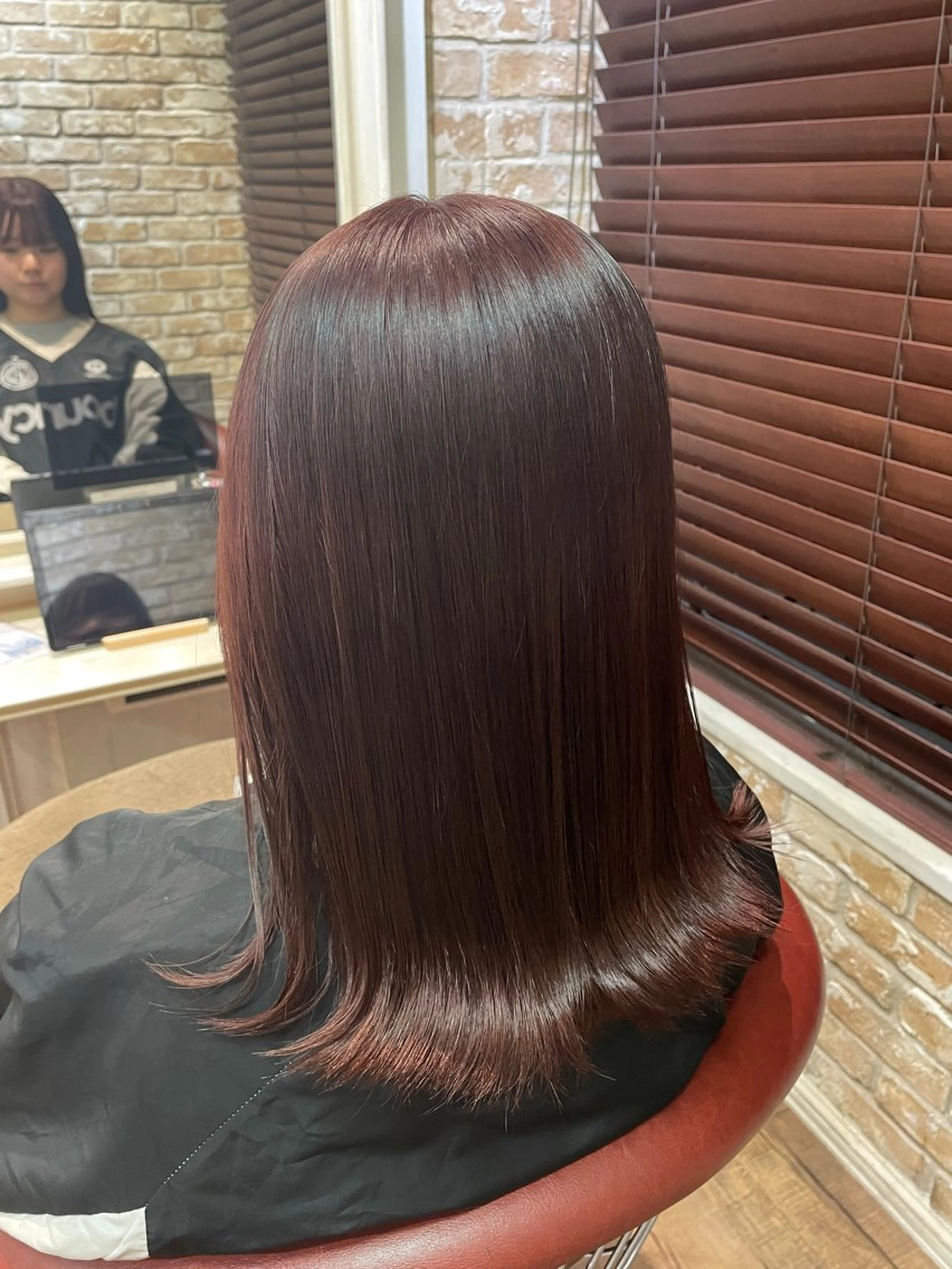 セミロング カラー レッドカラー 💙かとう なお💙のヘアスタイル