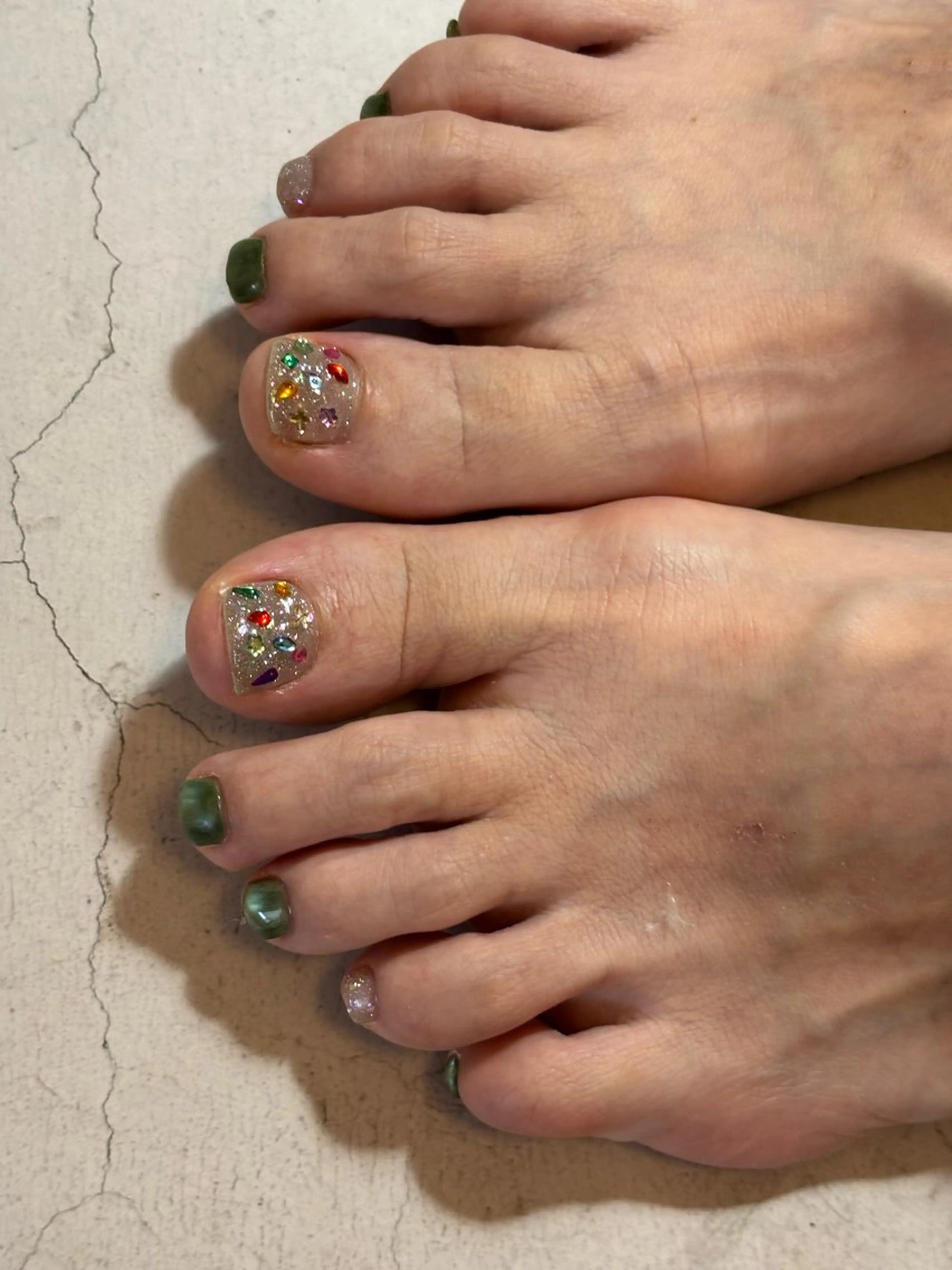 ネイル アートネイル オーロラネイル フットネイル ジェルネイル グラデーション フットネイル fil nailのネイルデザイン