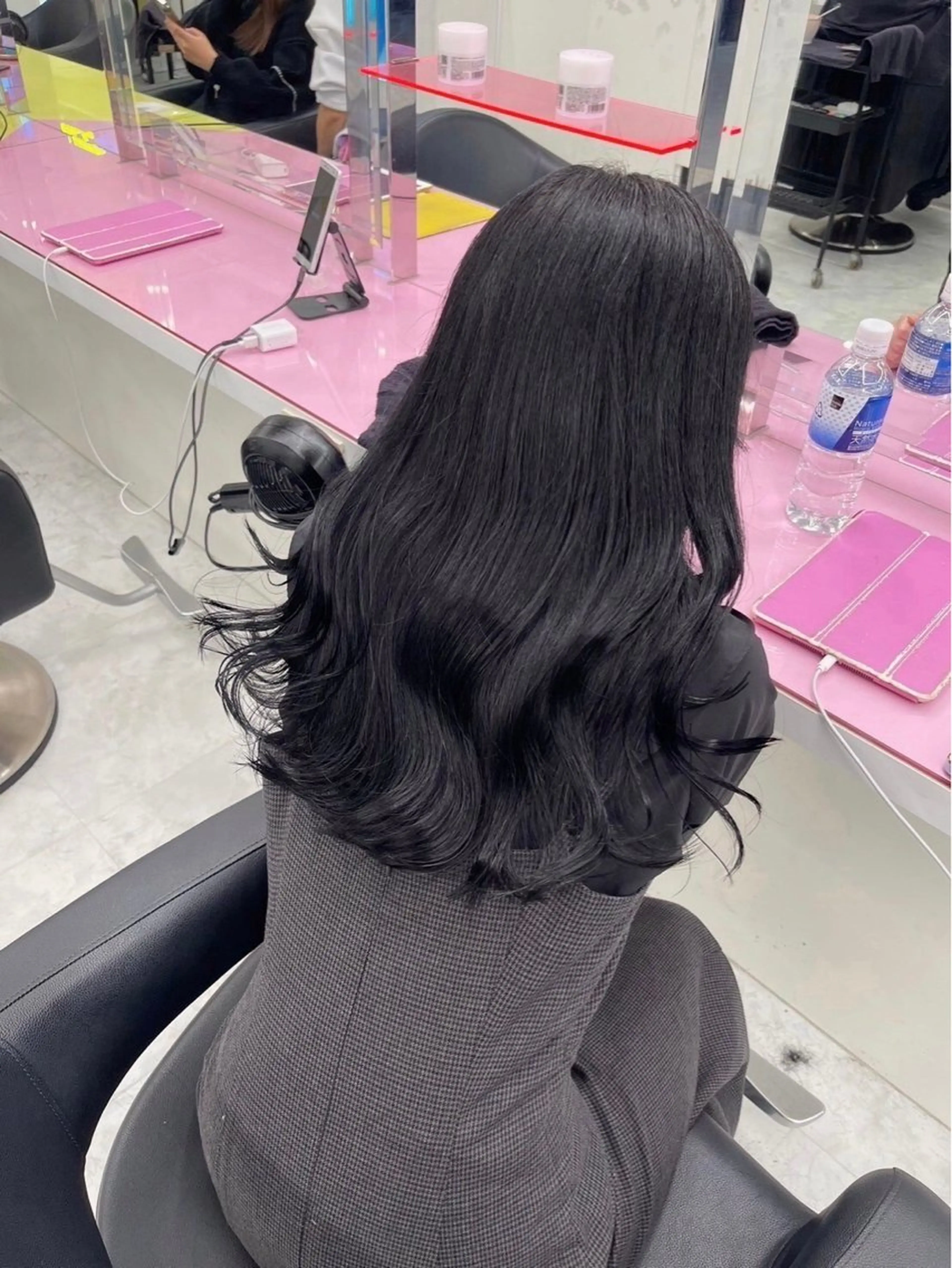 ロング カラー ヘアカラー 韓国暗髪🩶レイヤー 🩶hayatoのヘアスタイル
