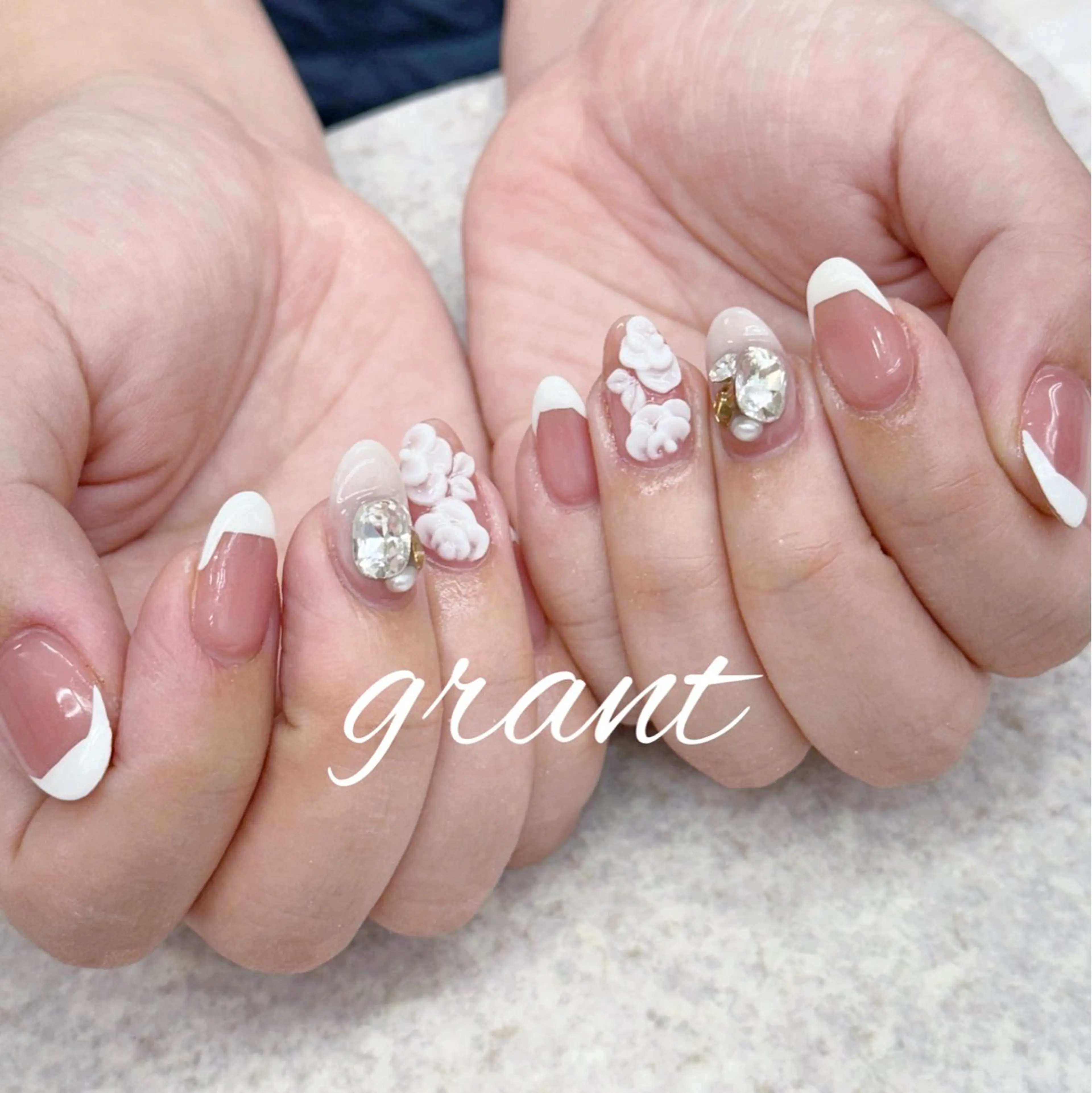 ネイル フレンチネイル 春ネイル ハンドネイル nail salon grant所属・nailsalon grantのネイルデザイン