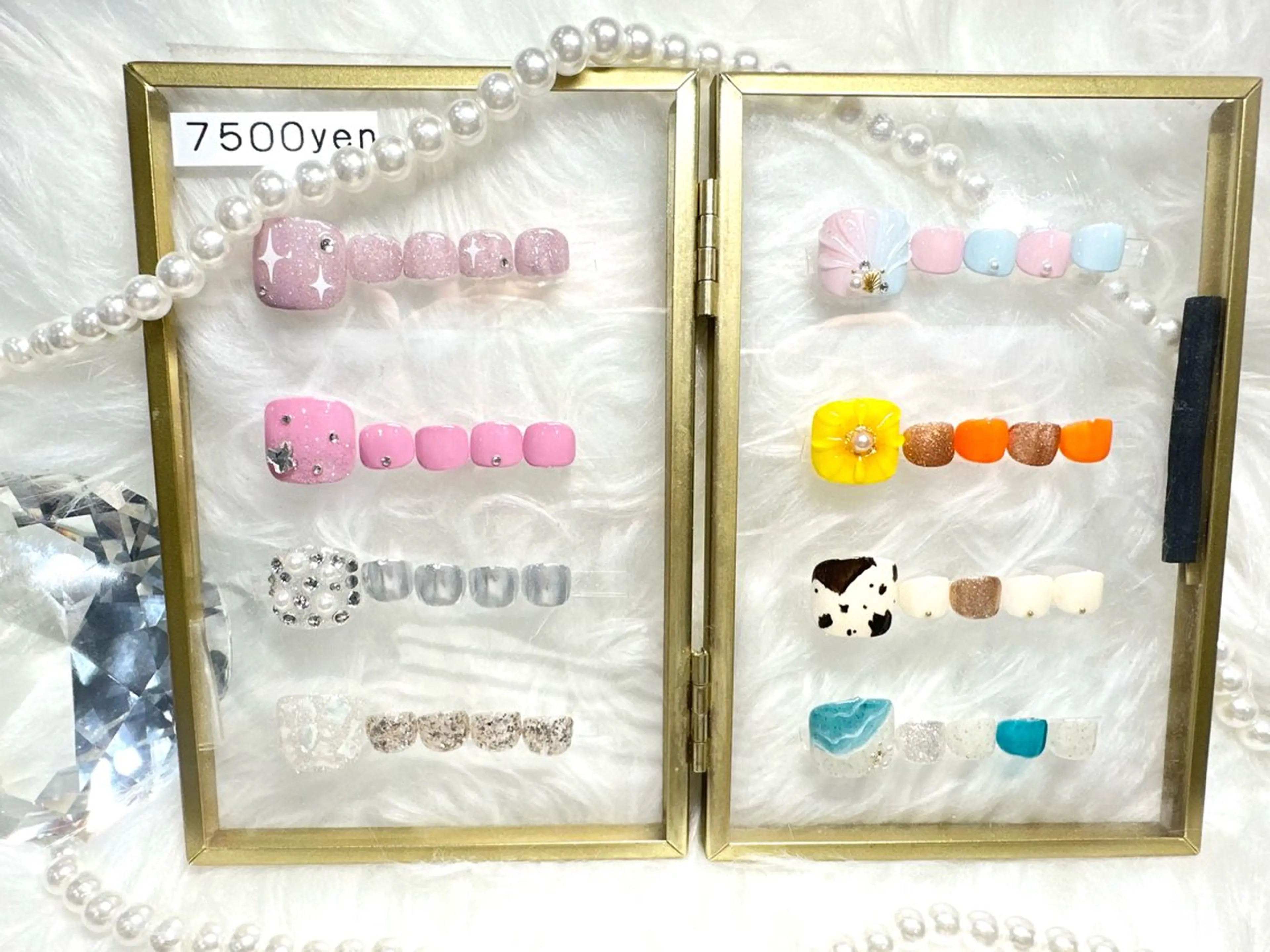 ネイル フットネイル 🩷🩵mm.大宮 Riyo🧸🩵🩷のネイルデザイン