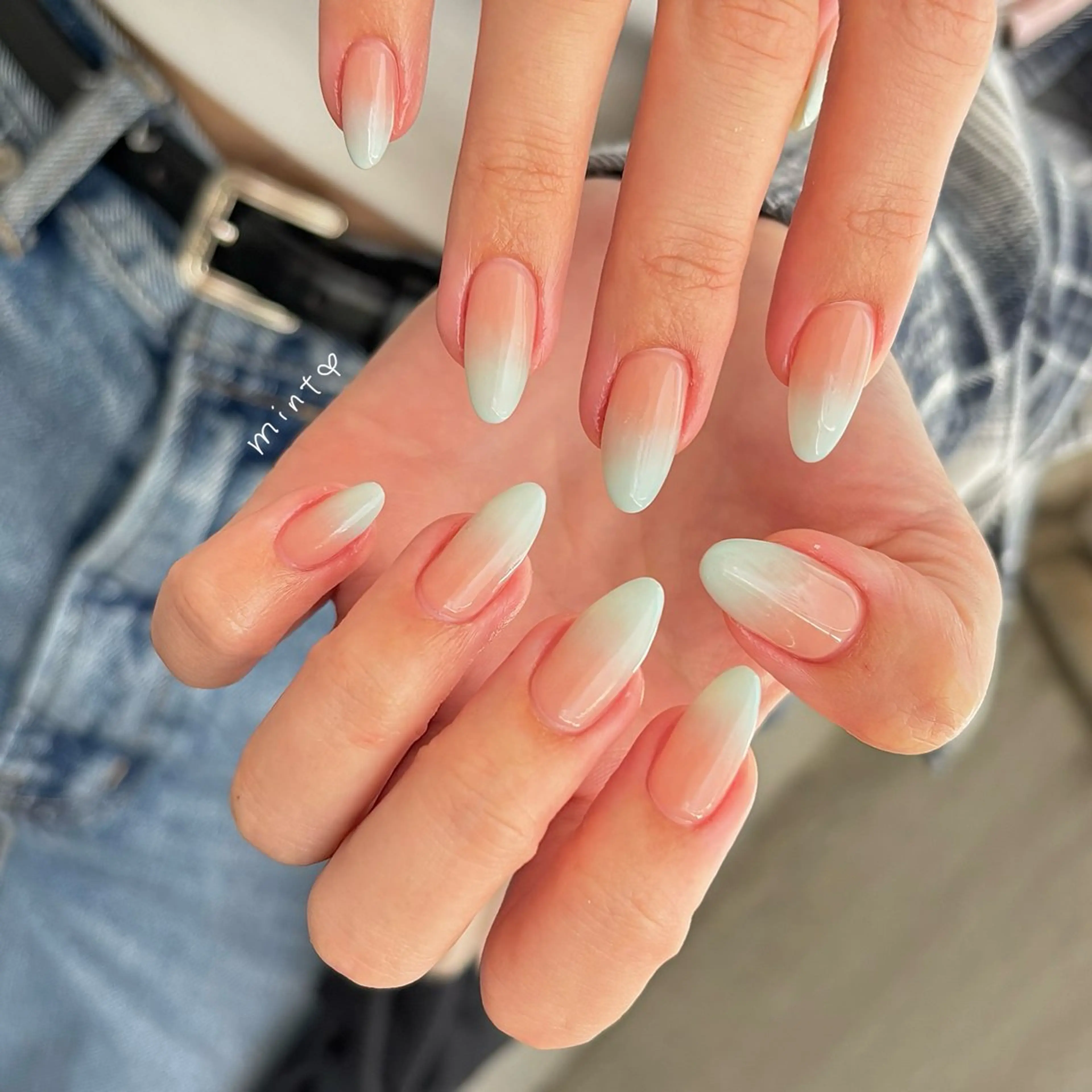 ネイル グラデーション ハンドネイル Nailsalon BLOOM🌷 山崎のネイルデザイン