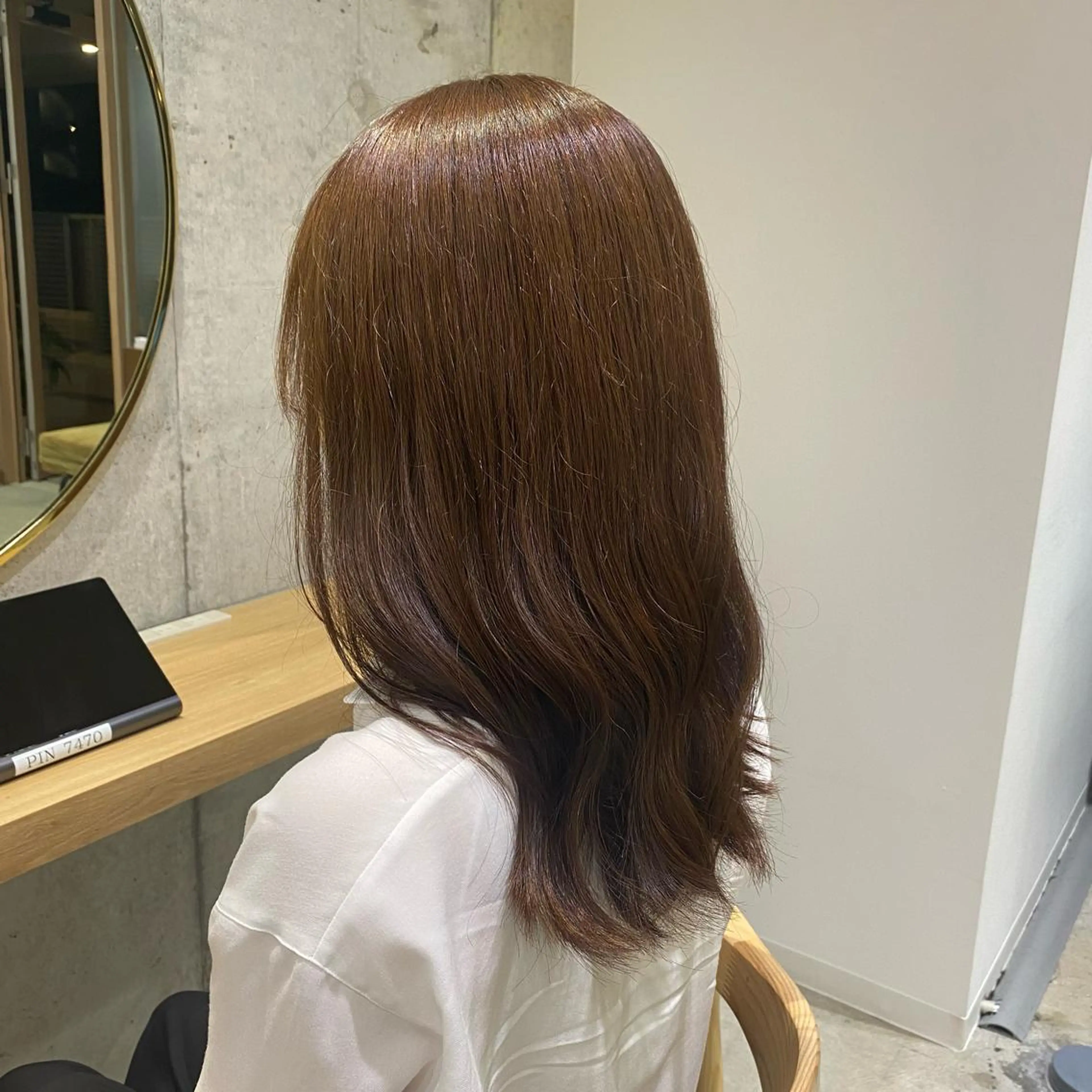 セミロング カラー ベージュカラー fumi🪞血色感 アップ艶カラーのヘアスタイル