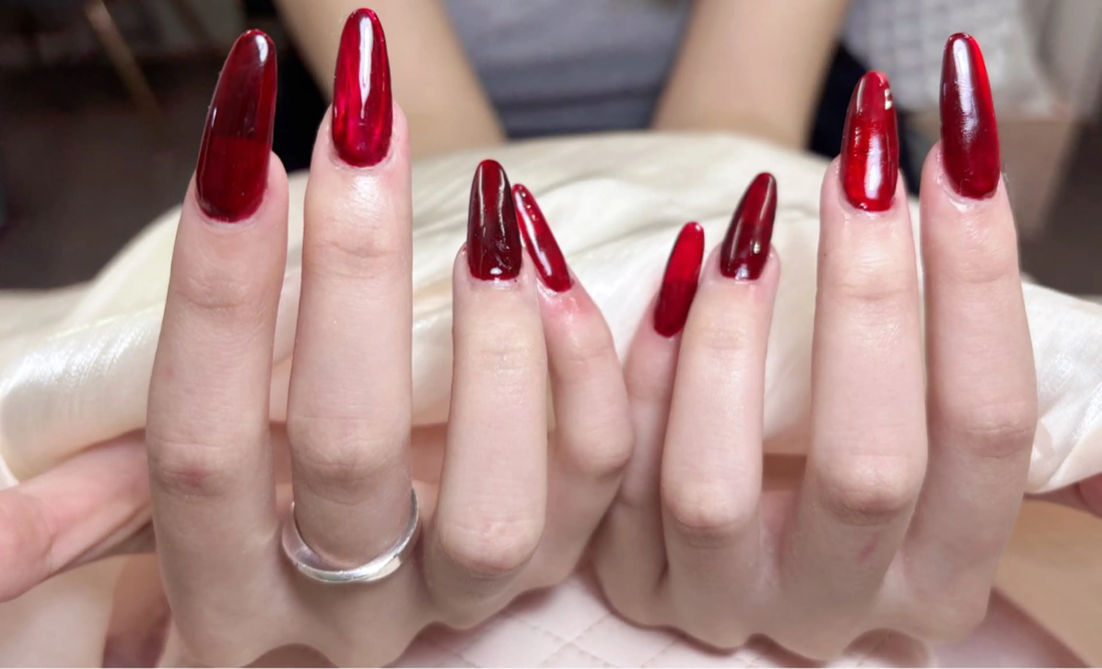 ネイル ハンドネイル ギ グミのネイルデザイン