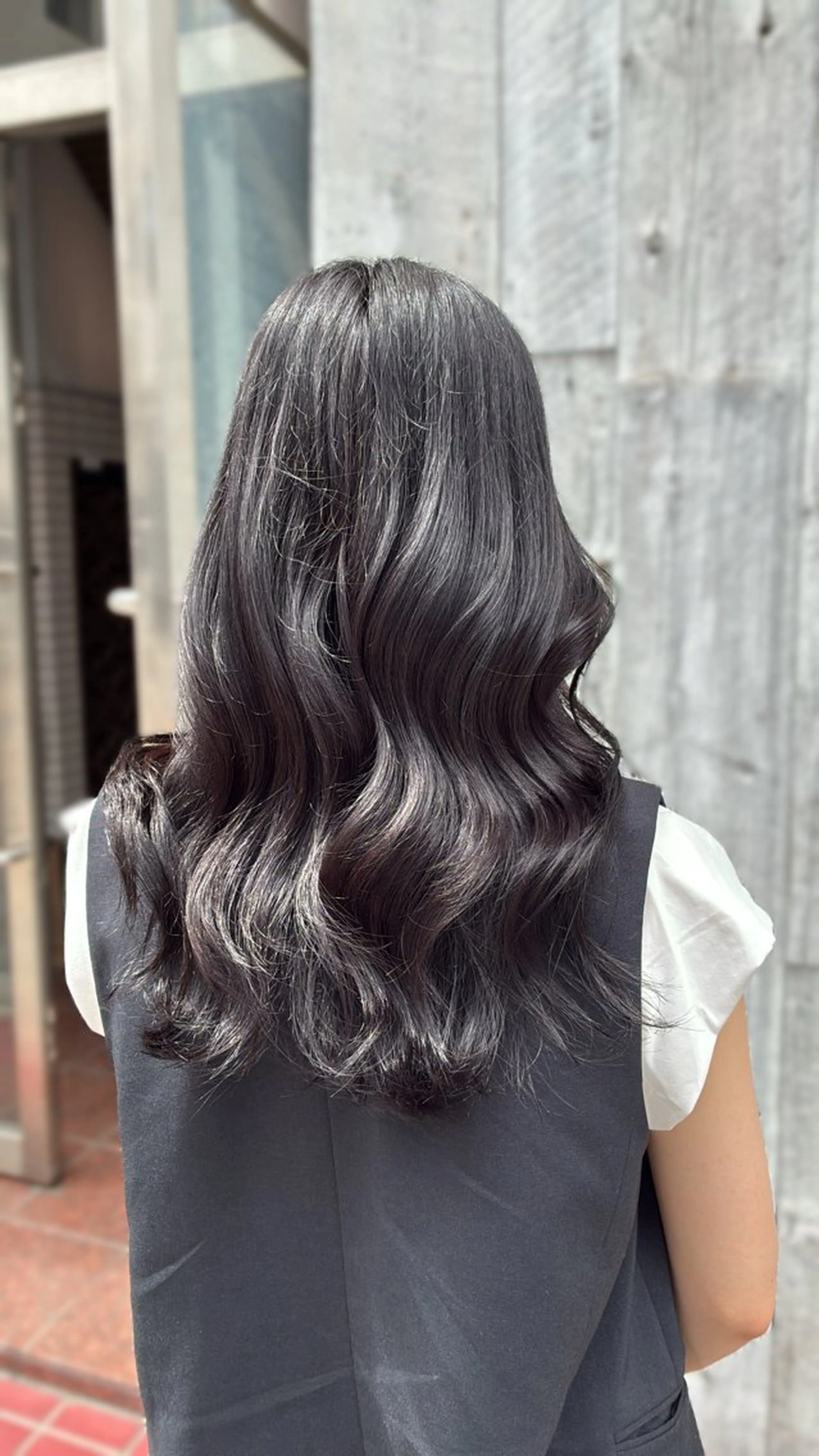 ロング カラー 黒髪 ヘアカラー トリートメント 梅原 姫🍬🐰のヘアスタイル