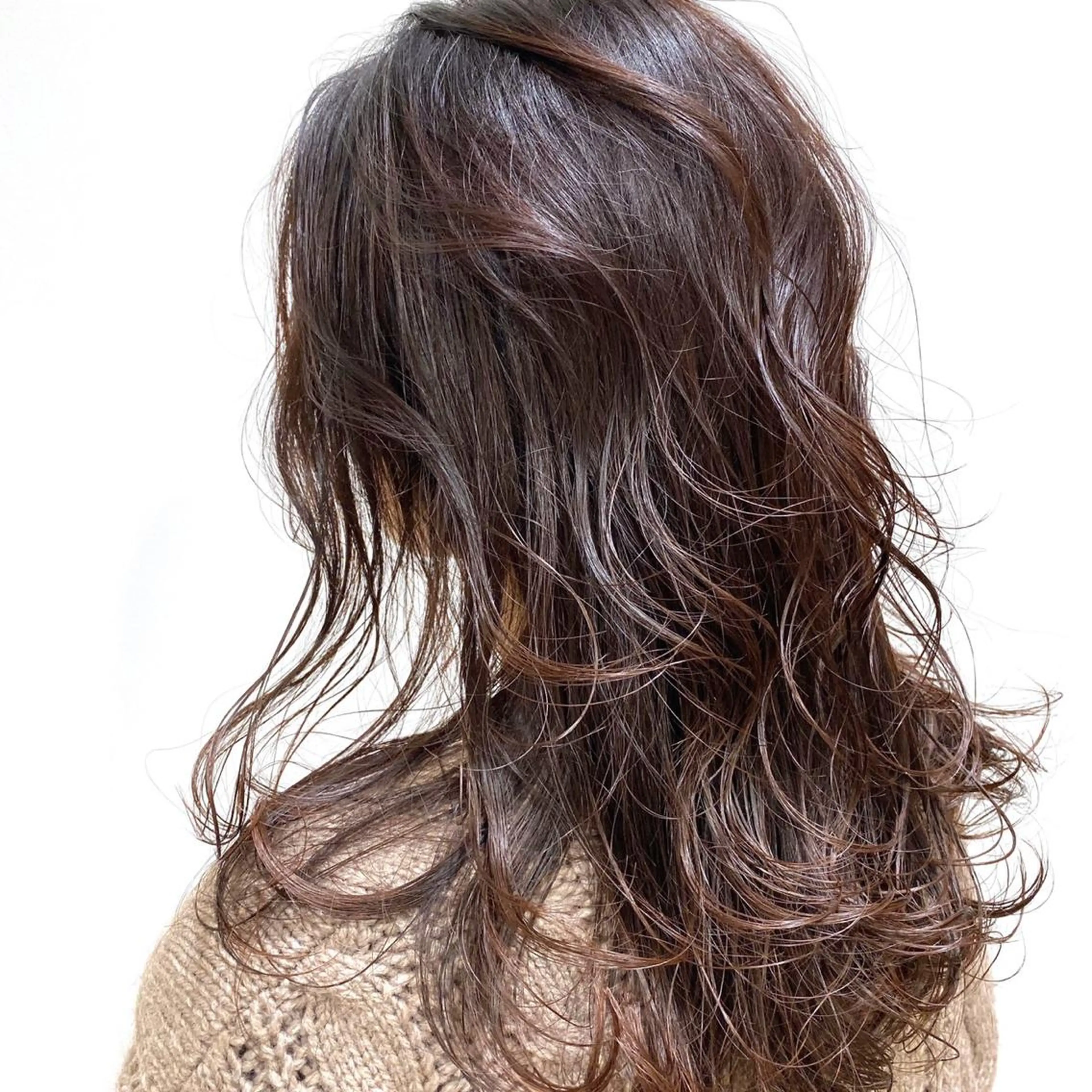 ロング カラー グランジヘア 無造作ヘアHYUGAのヘアスタイル