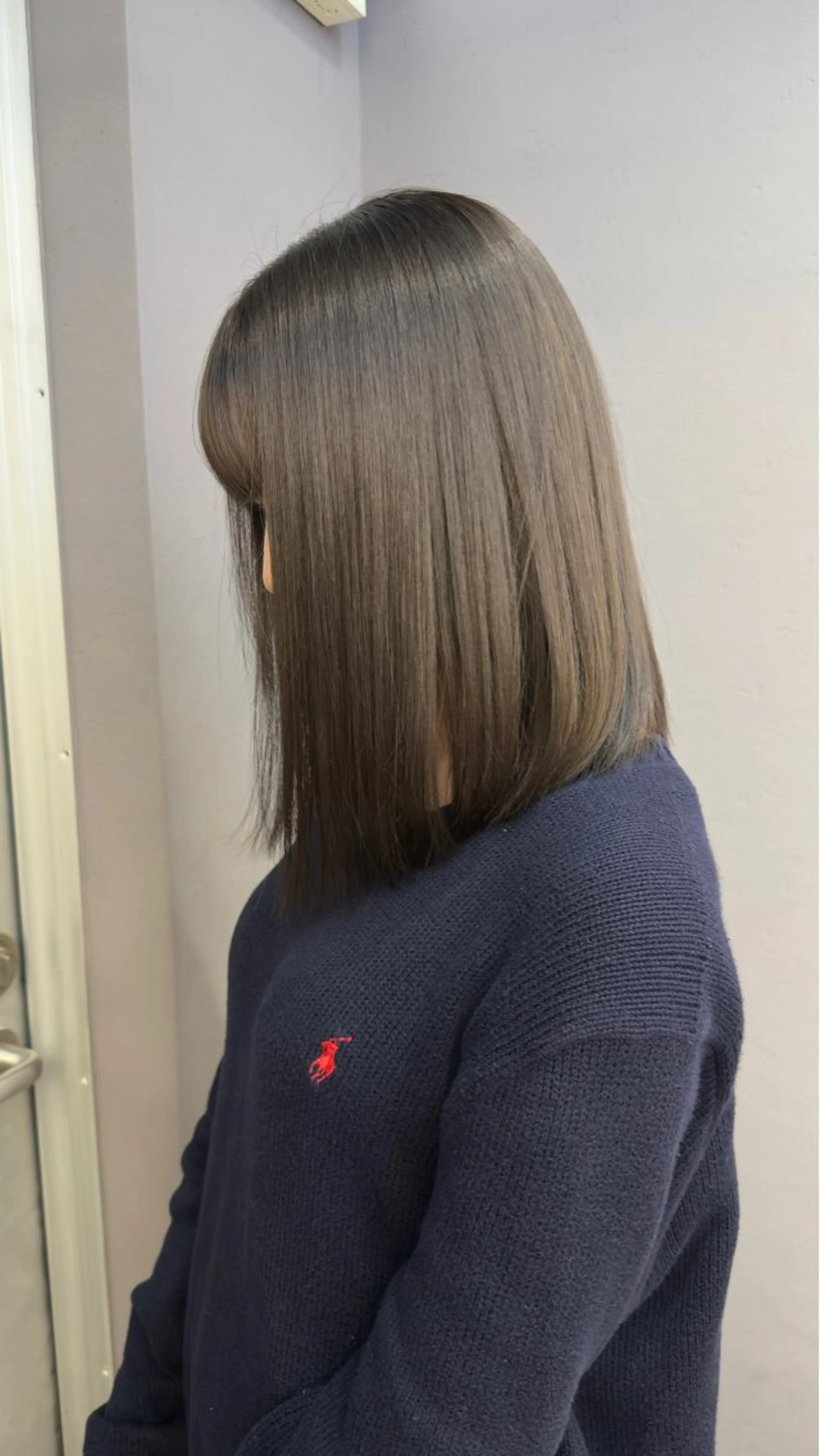 ミディアム カラー ブリーチ ブラウンカラー グレージュ ヘアカラー 酒井 剛喜のヘアスタイル