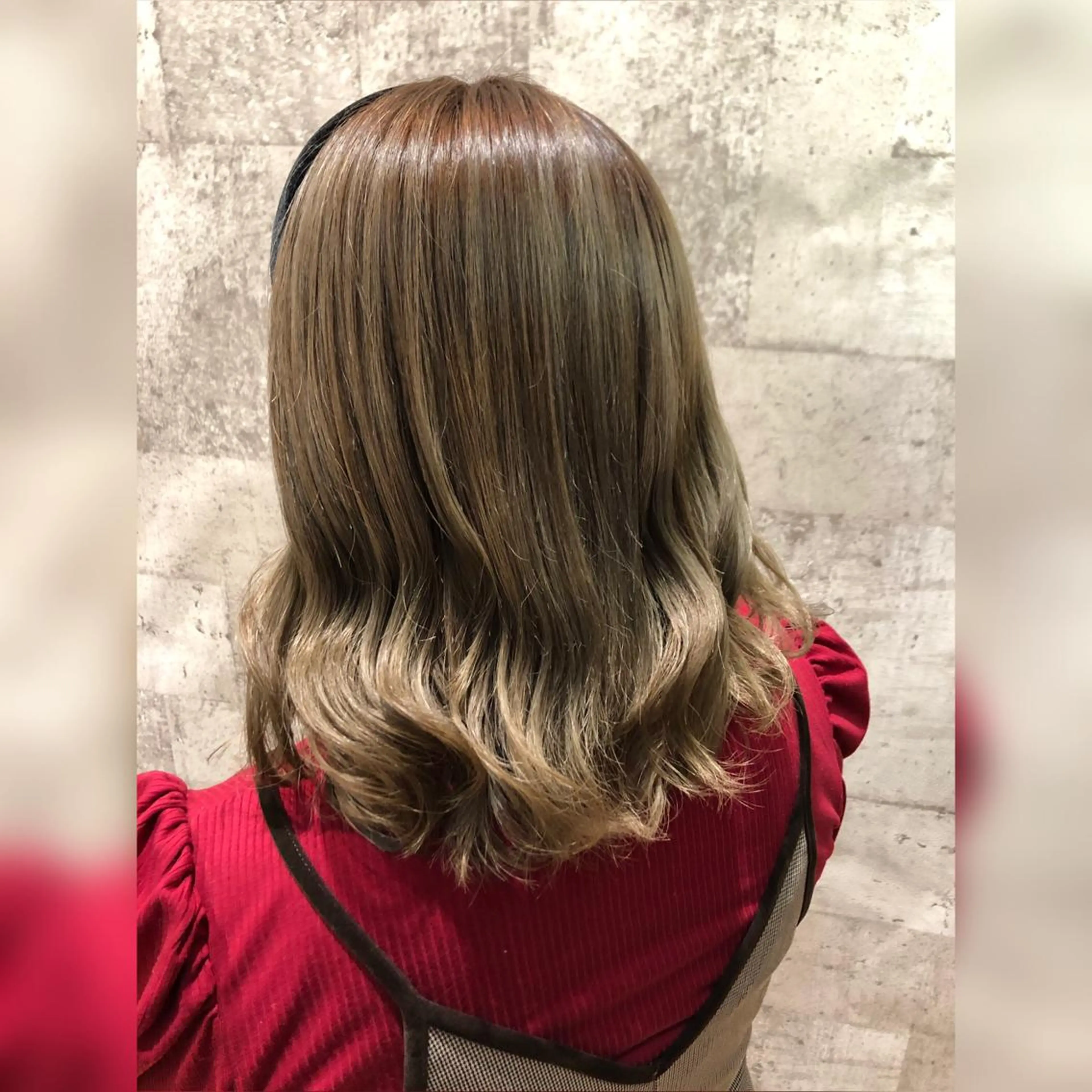 ミディアム カラー ベージュカラー i.+sapporo所属・ショート/レイヤー /札幌/小山内のヘアスタイル