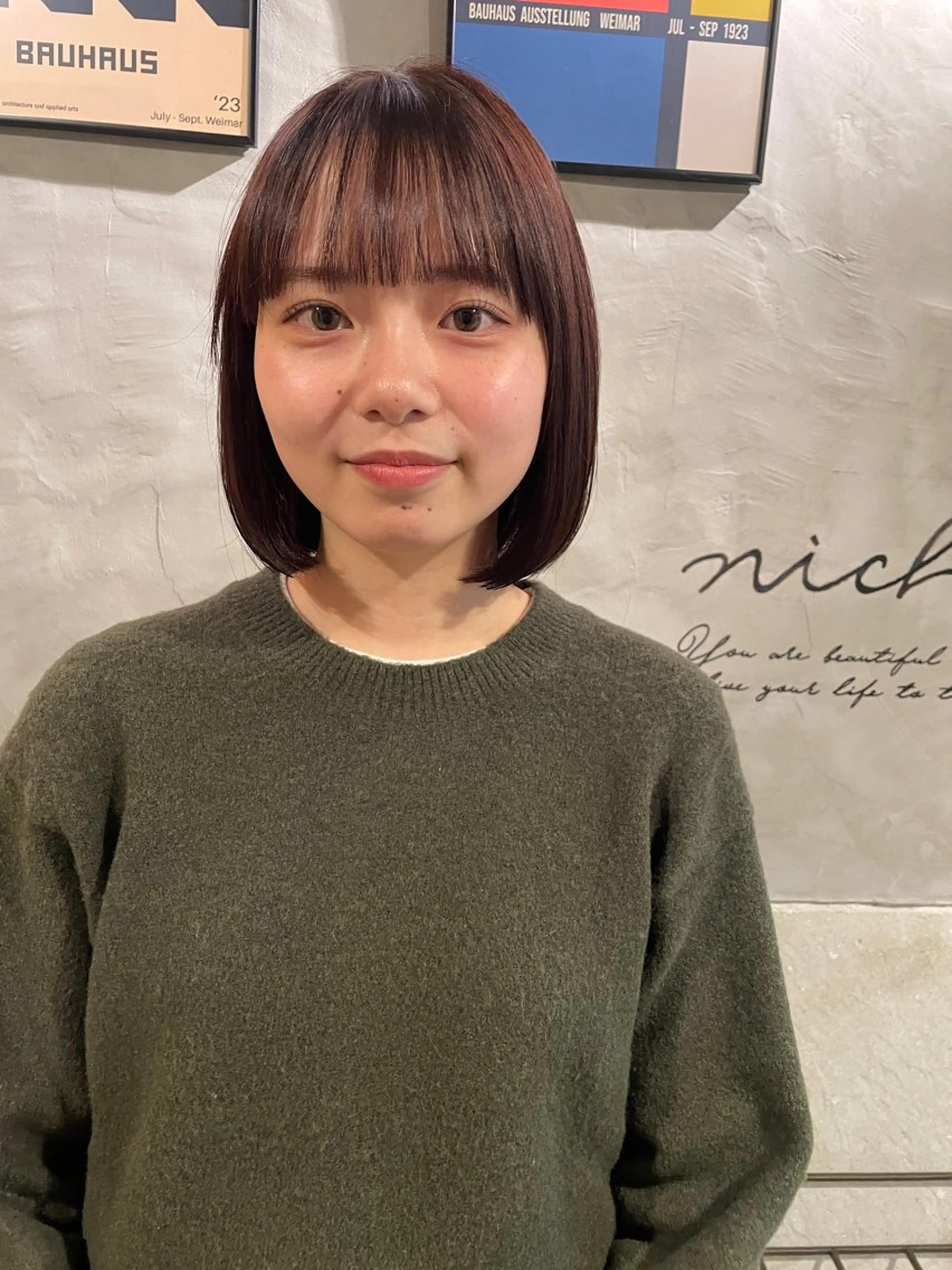 ミディアム カラー カット ヘアカラー トリートメント さの あやねのヘアスタイル
