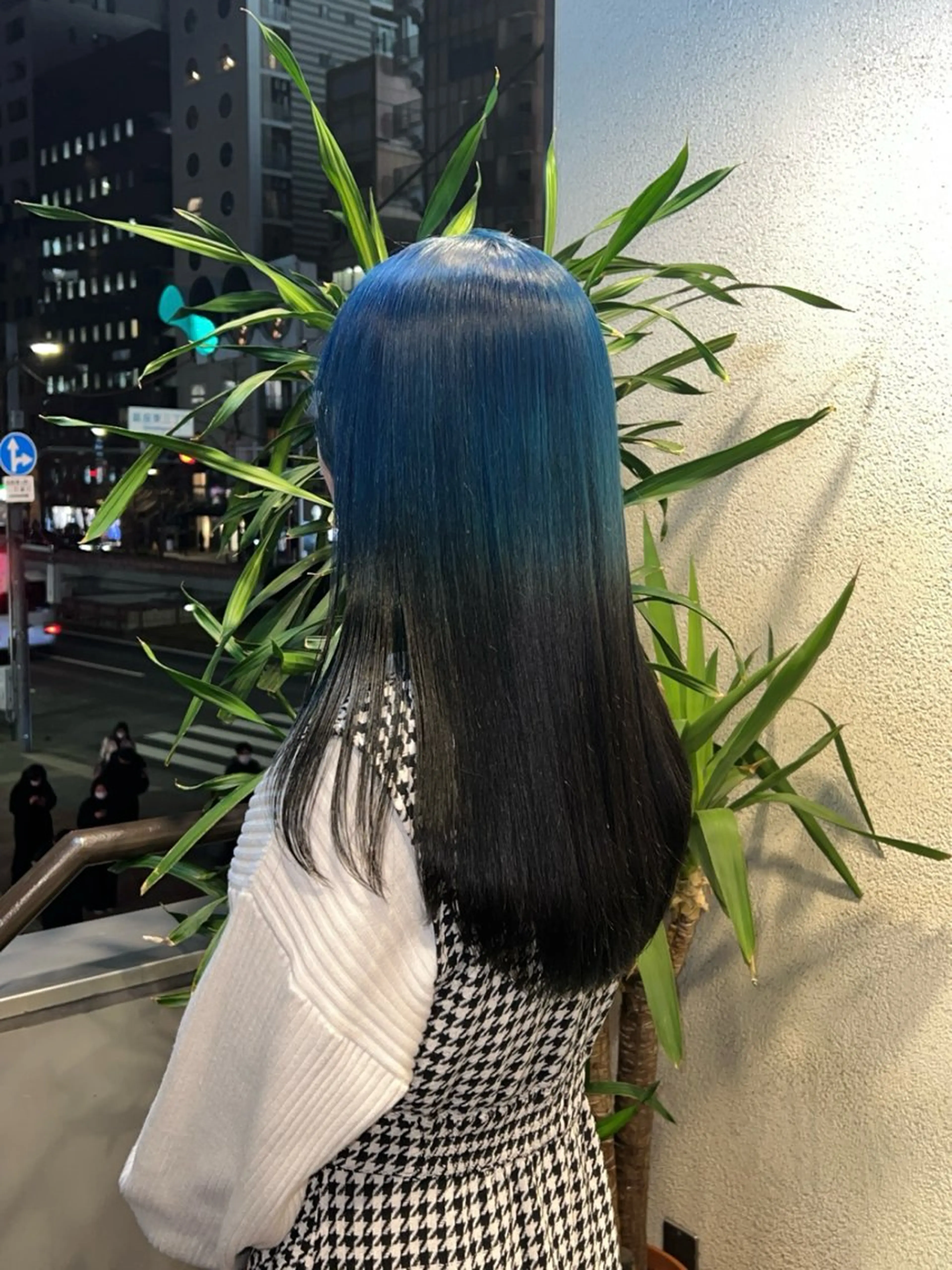 ショート​〜​セミロングヘア限定🎼ダブルカラー(ブリーチ込み)の写真