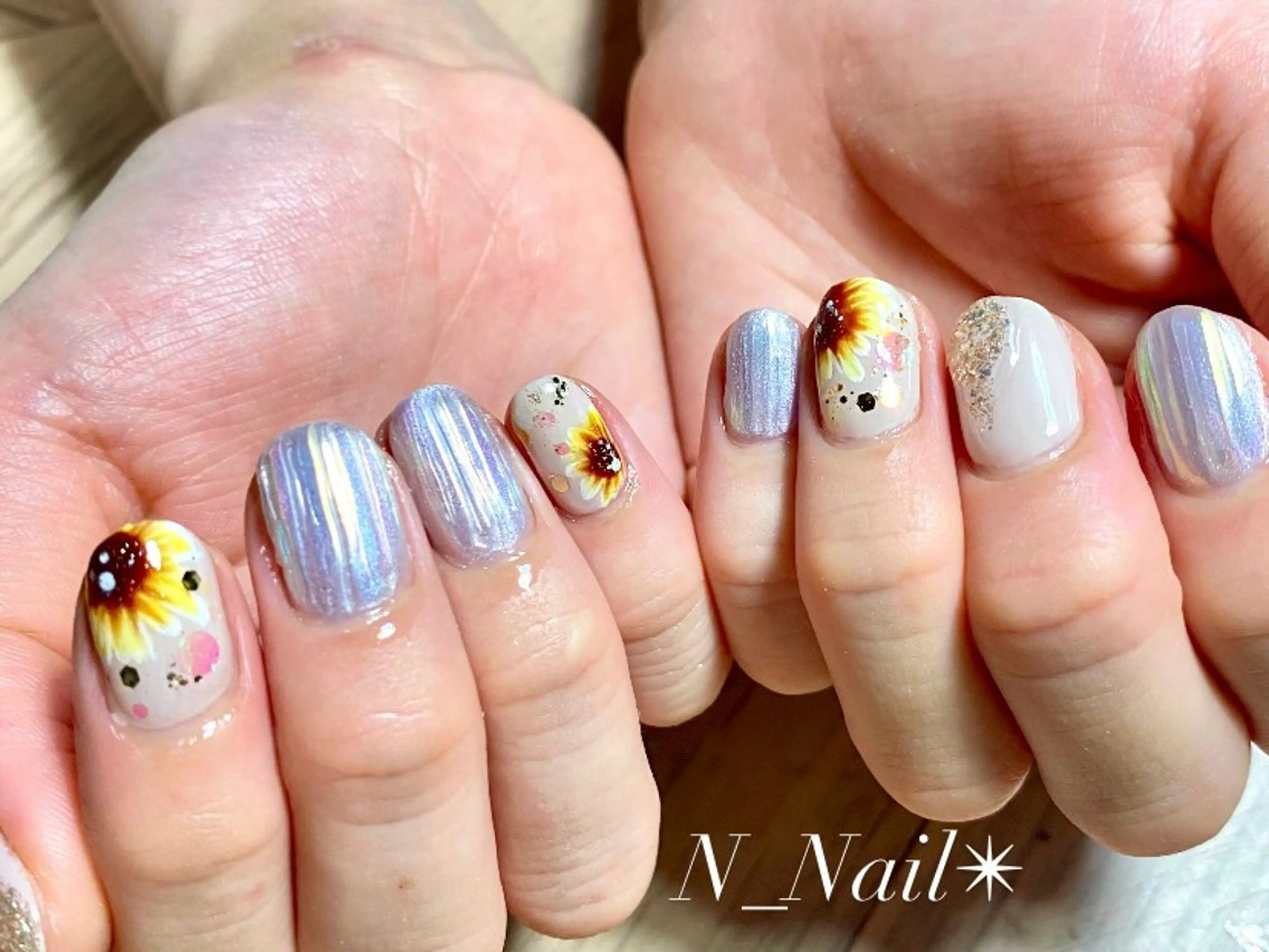 ショート ハンドネイル Mikami Nanaのネイルデザイン