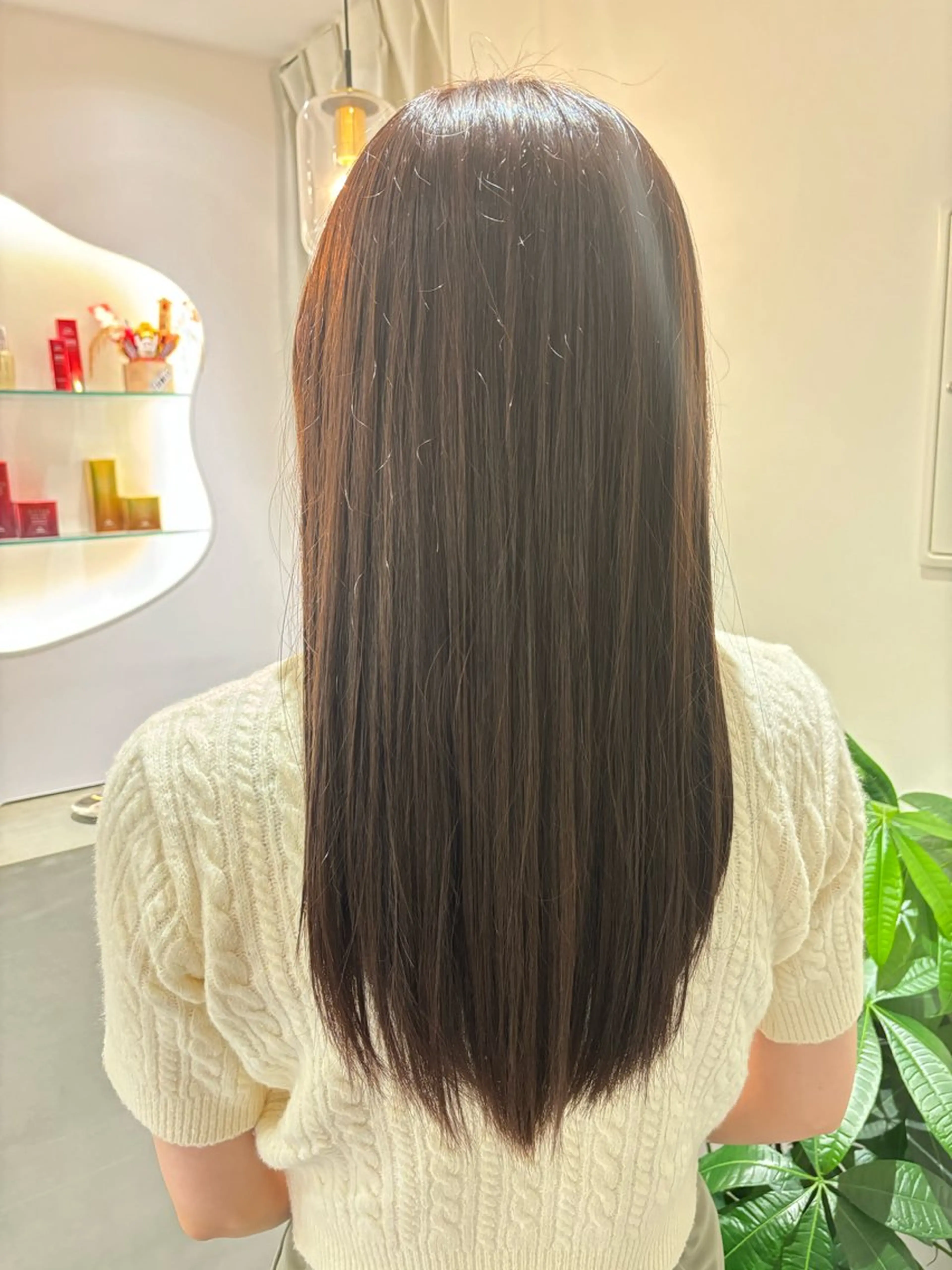 カラー Akane lienのヘアスタイル