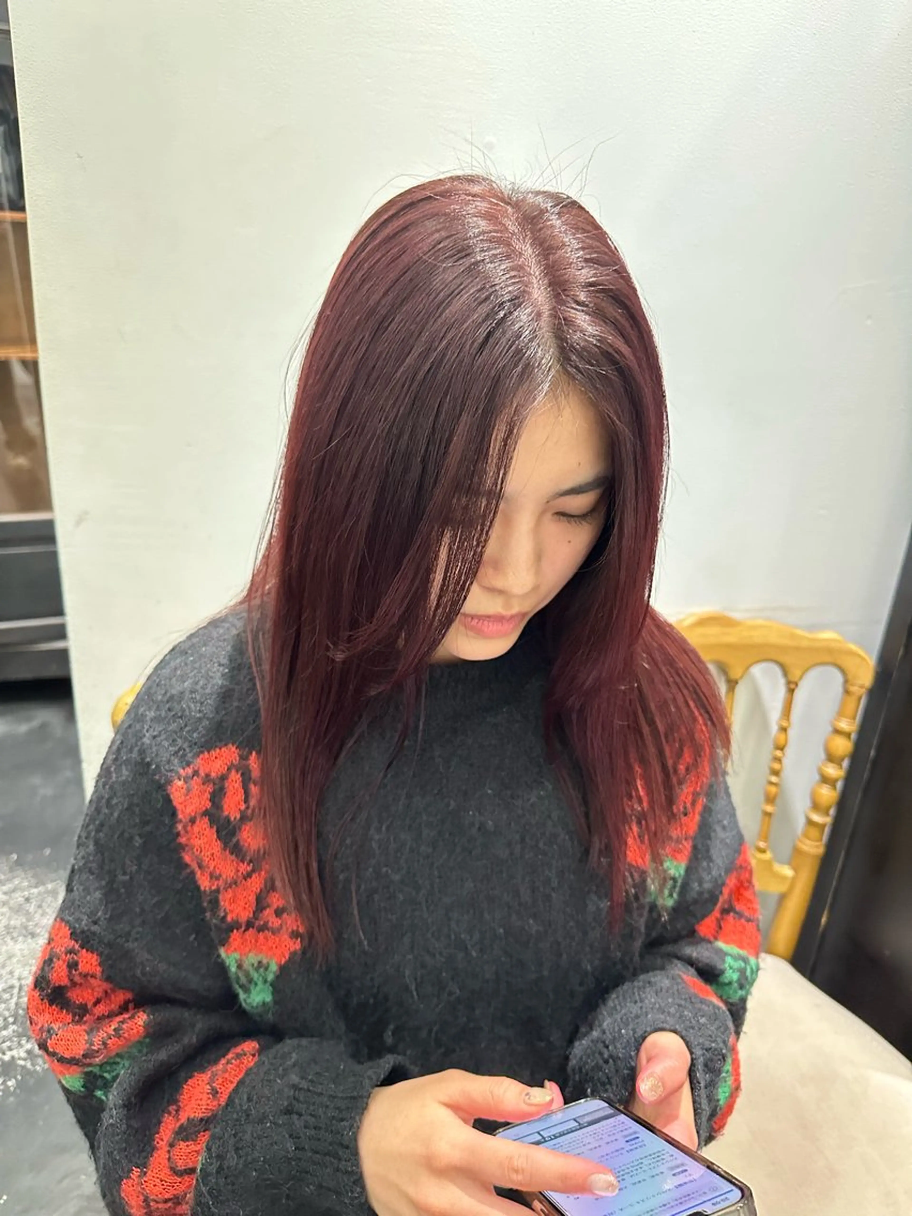 ミディアム カラー ボルドーカラー REAL 心斎橋所属・ブリーチ/ベージュ /ピンク🦋ナツミのヘアスタイル