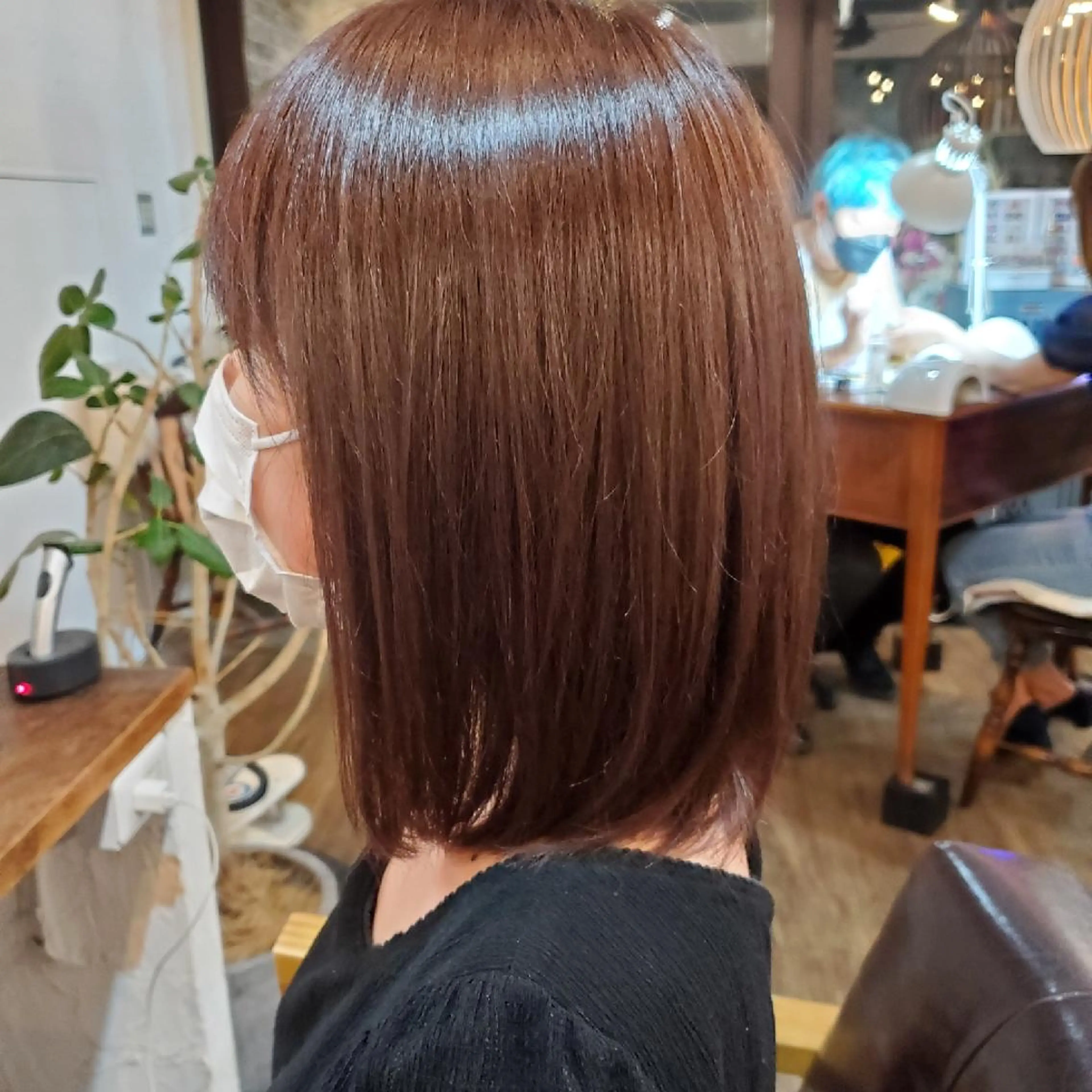 ミディアム カラー カット ヘアカラー トリートメント フリーランス所属・韓国ヘア レイヤー くびれヘアMATSUのヘアスタイル