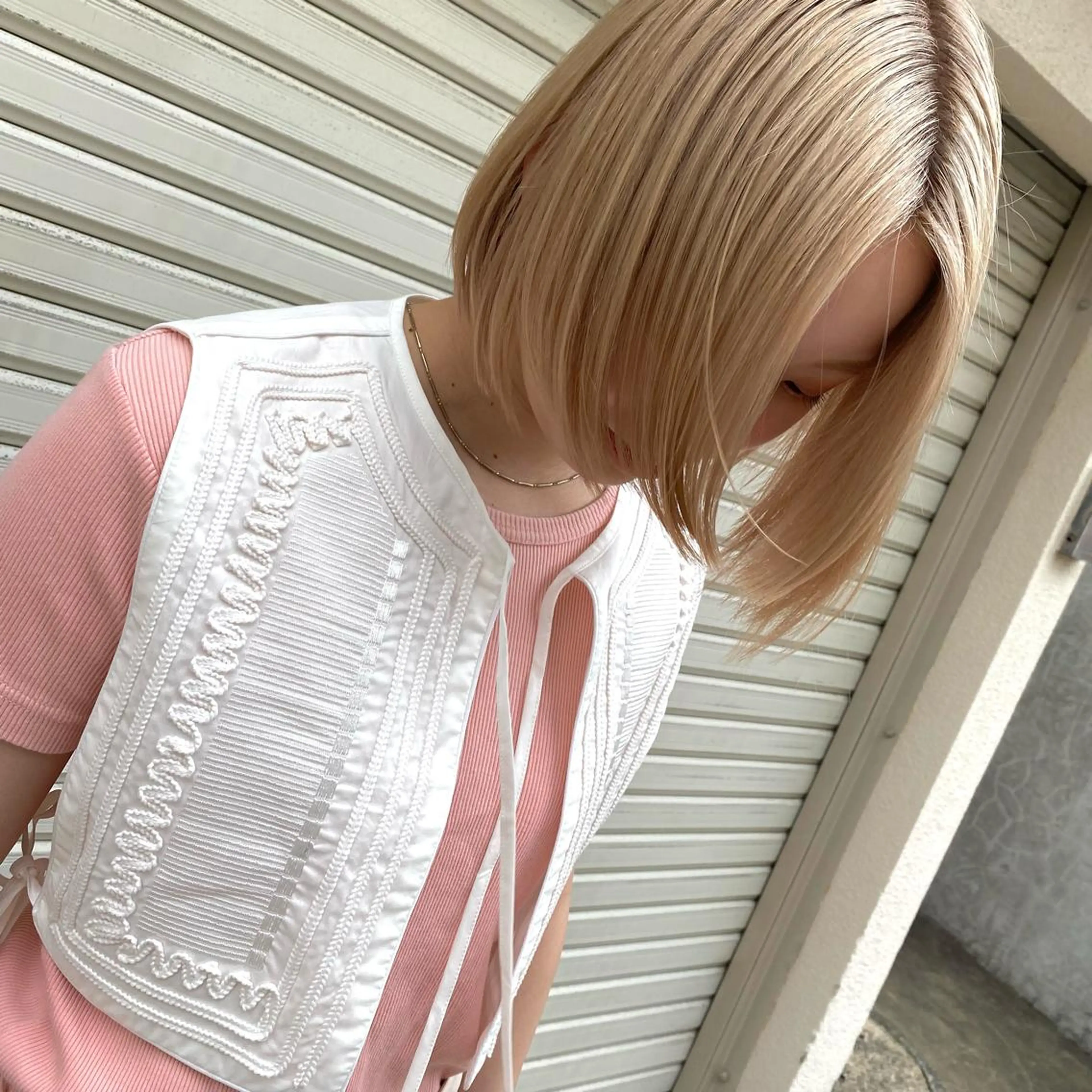 ミディアム カラー ブリーチカラーが人気 onnuのヘアスタイル