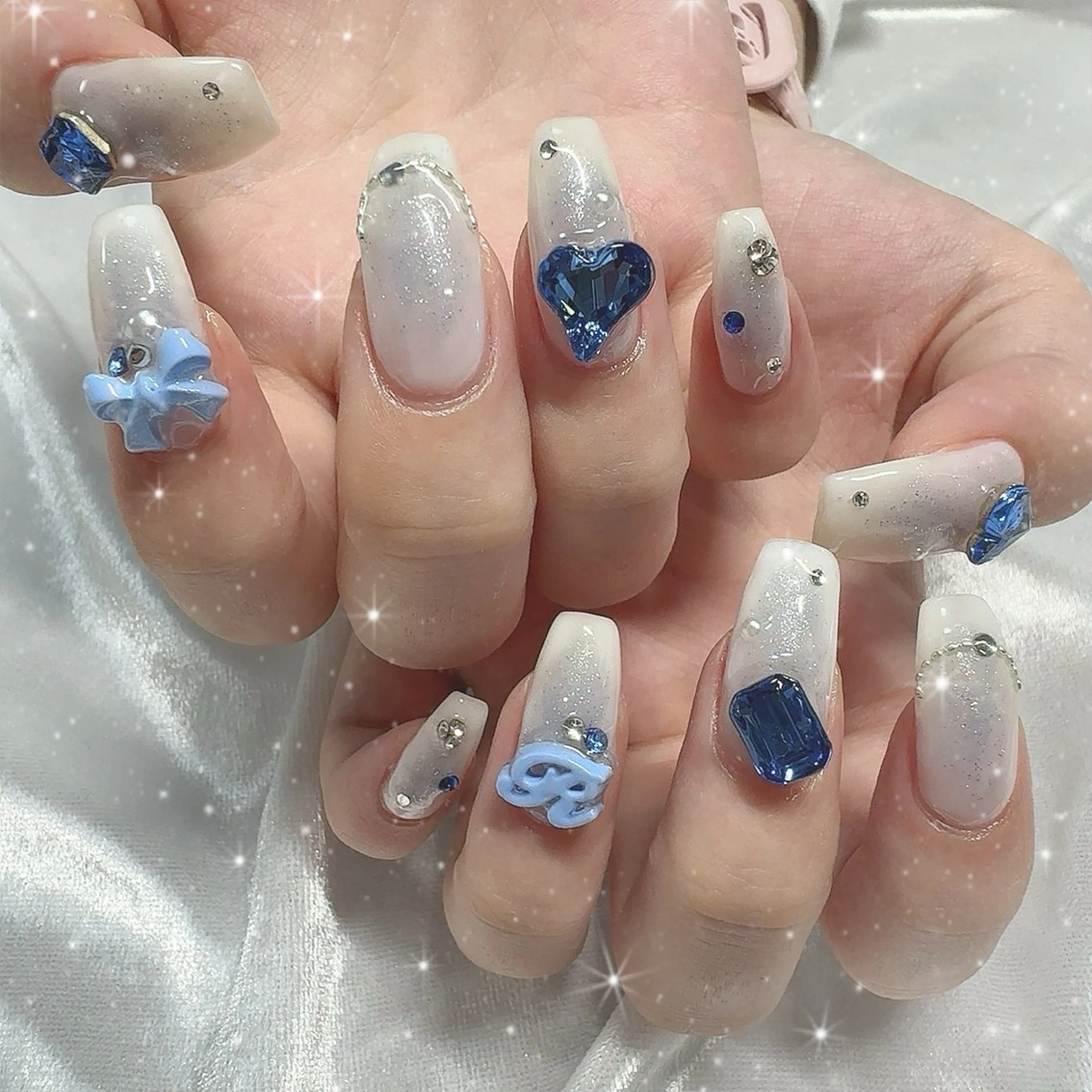 ネイル ハンドネイル フットネイル Best Nail NANA🤍のネイルデザイン