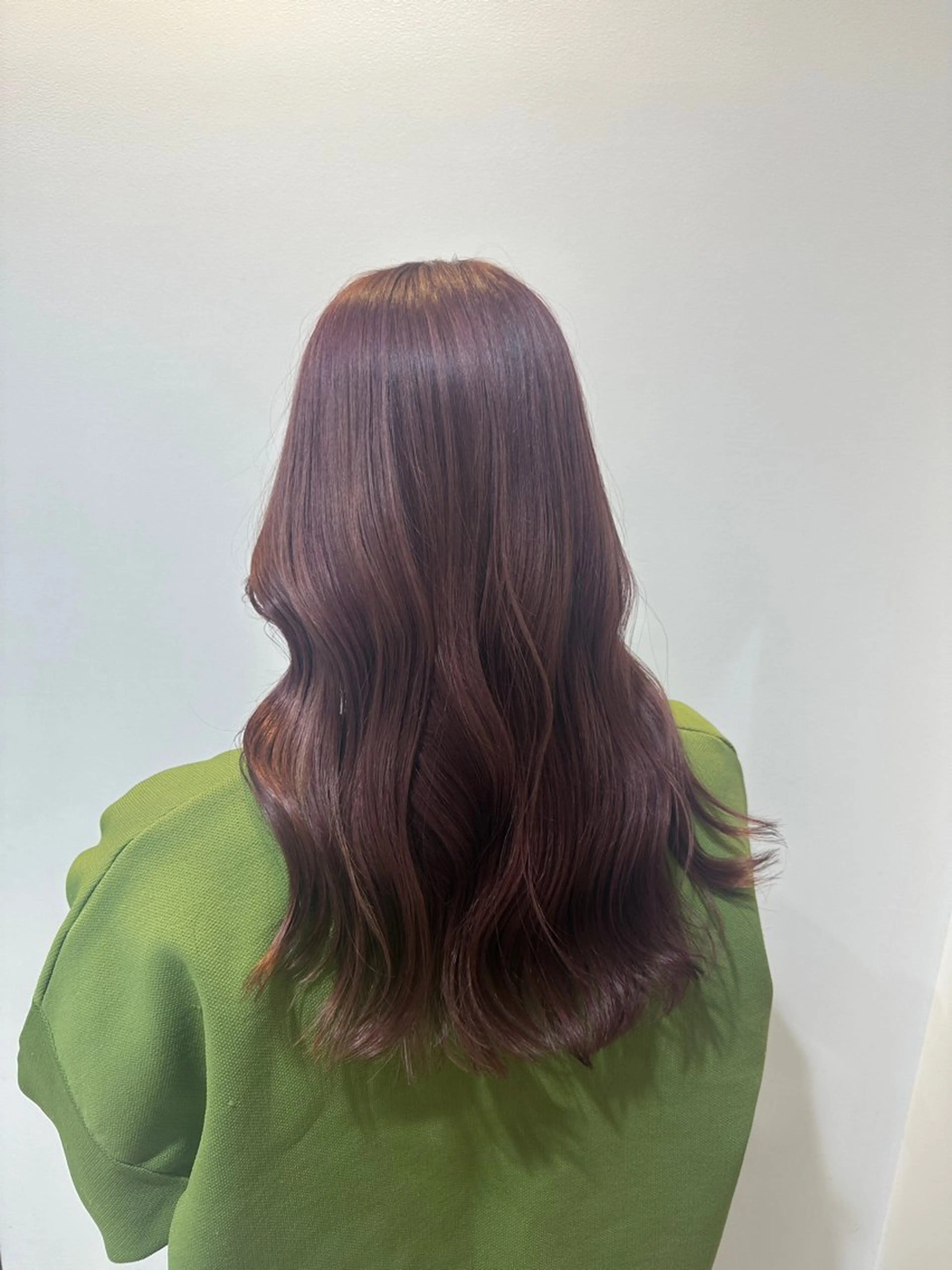 ロング ピンクラベンダー 韓国風ヘア 艶カラーlayer 明日空きあり🩷🩷のヘアスタイル