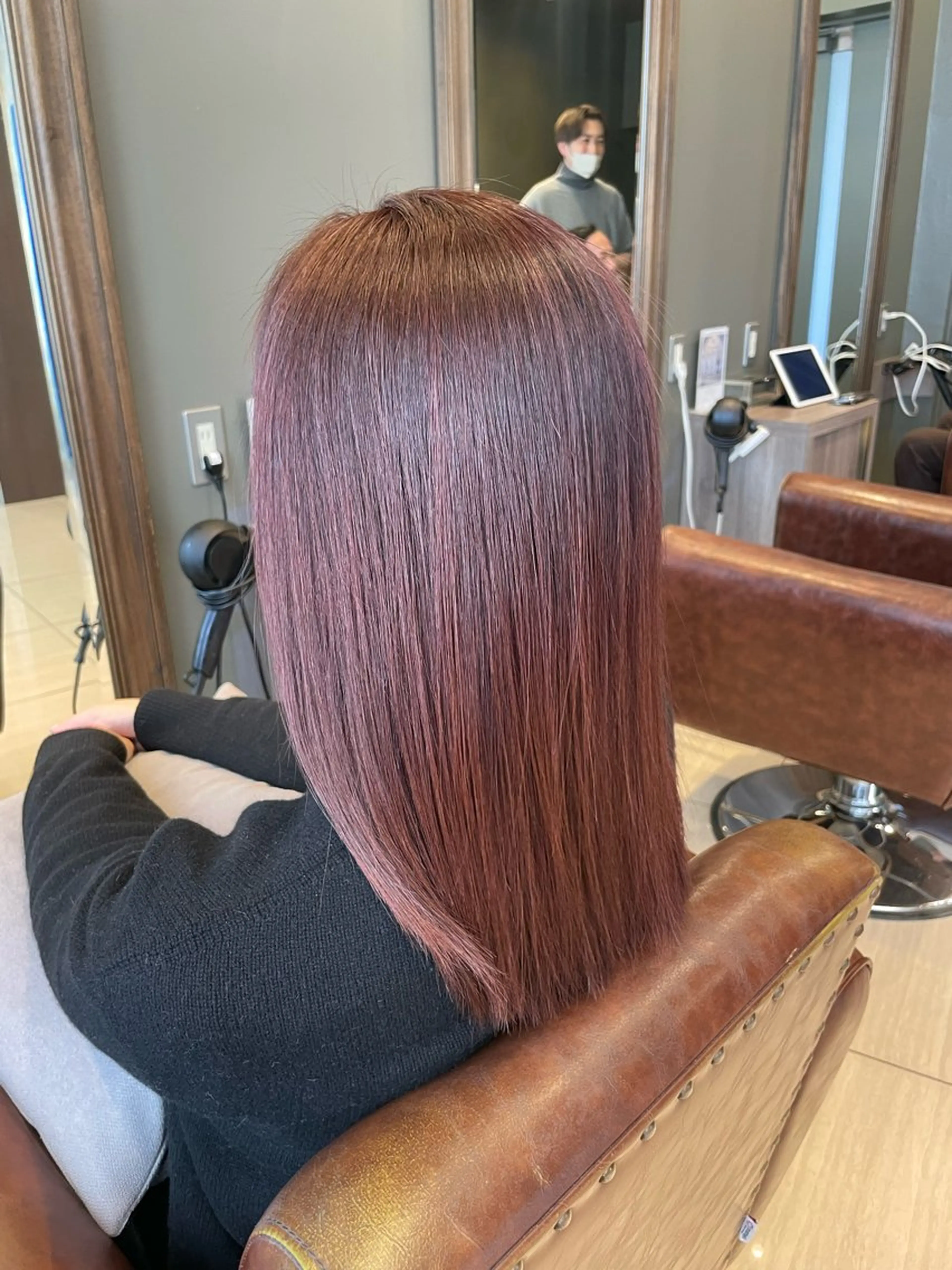 ミディアム カラー ブラウンカラー レッドカラー レッドブラウン ヘアカラー トリートメント 今村 南穂のヘアスタイル