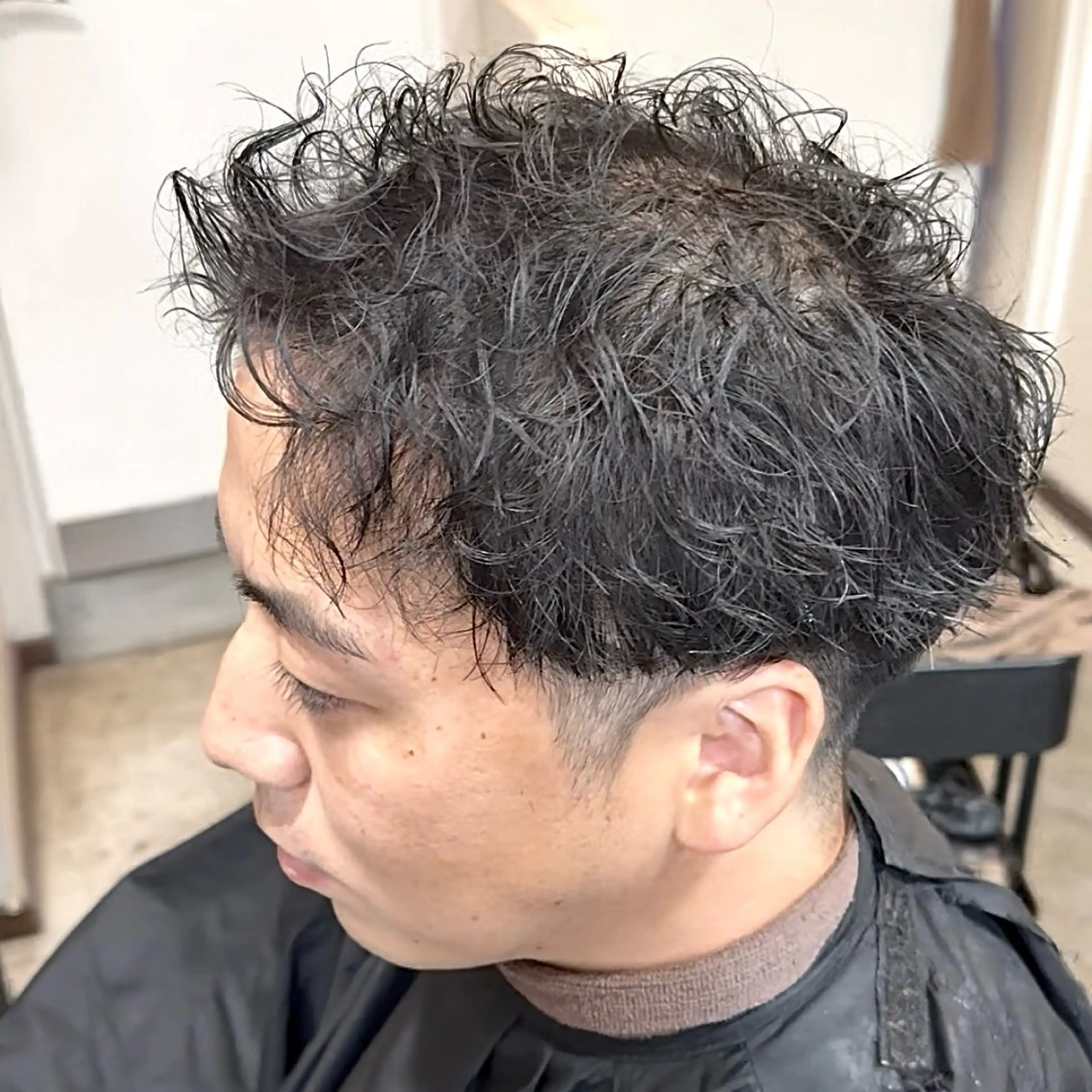 パーマ メンズ カット パーマ 波巻き|シャドウ| サーフカール|RYUのヘアスタイル