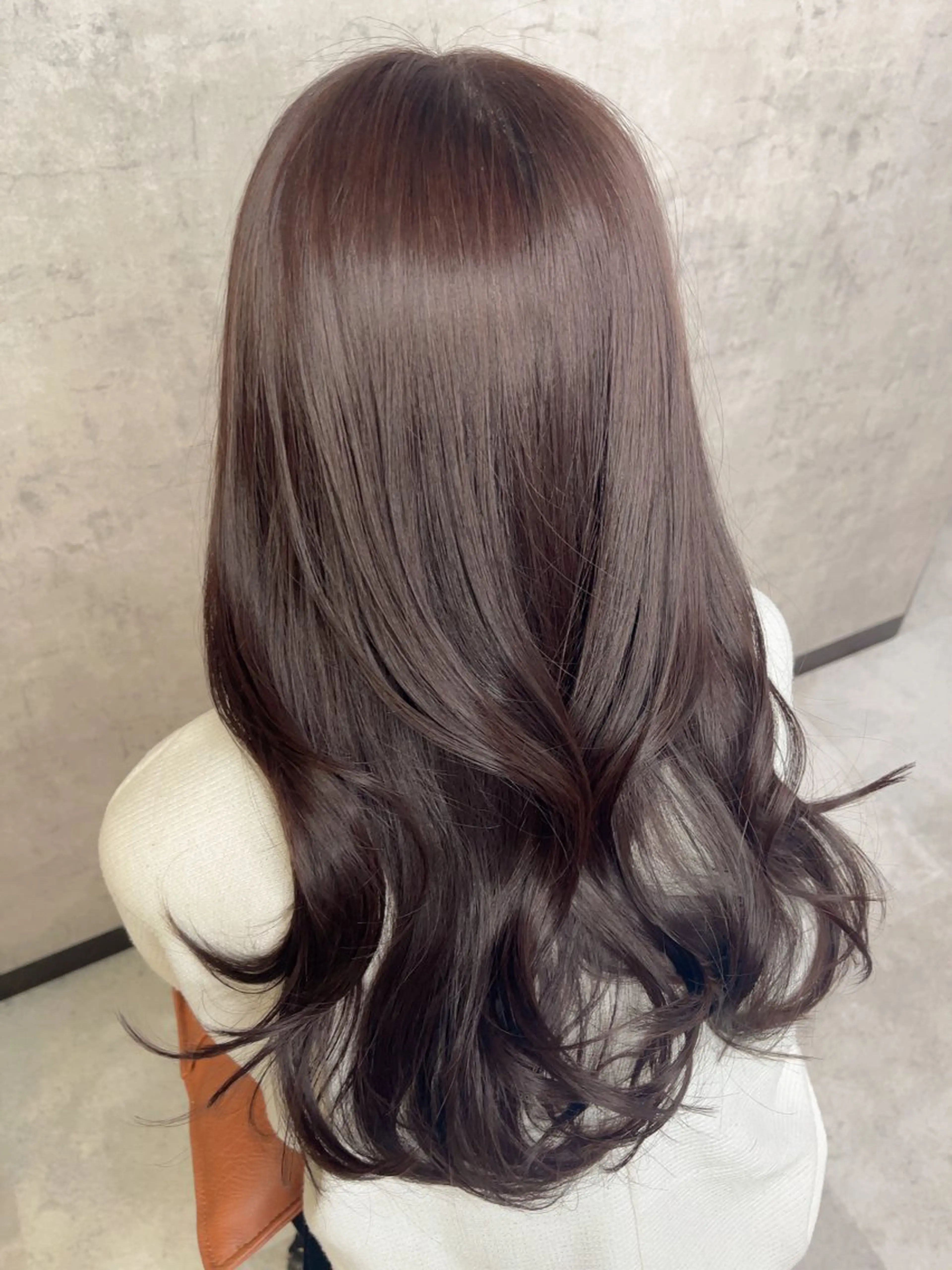セミロング カット ヘアカラー KAEDE🎀 ジャニオタ美容師のヘアスタイル
