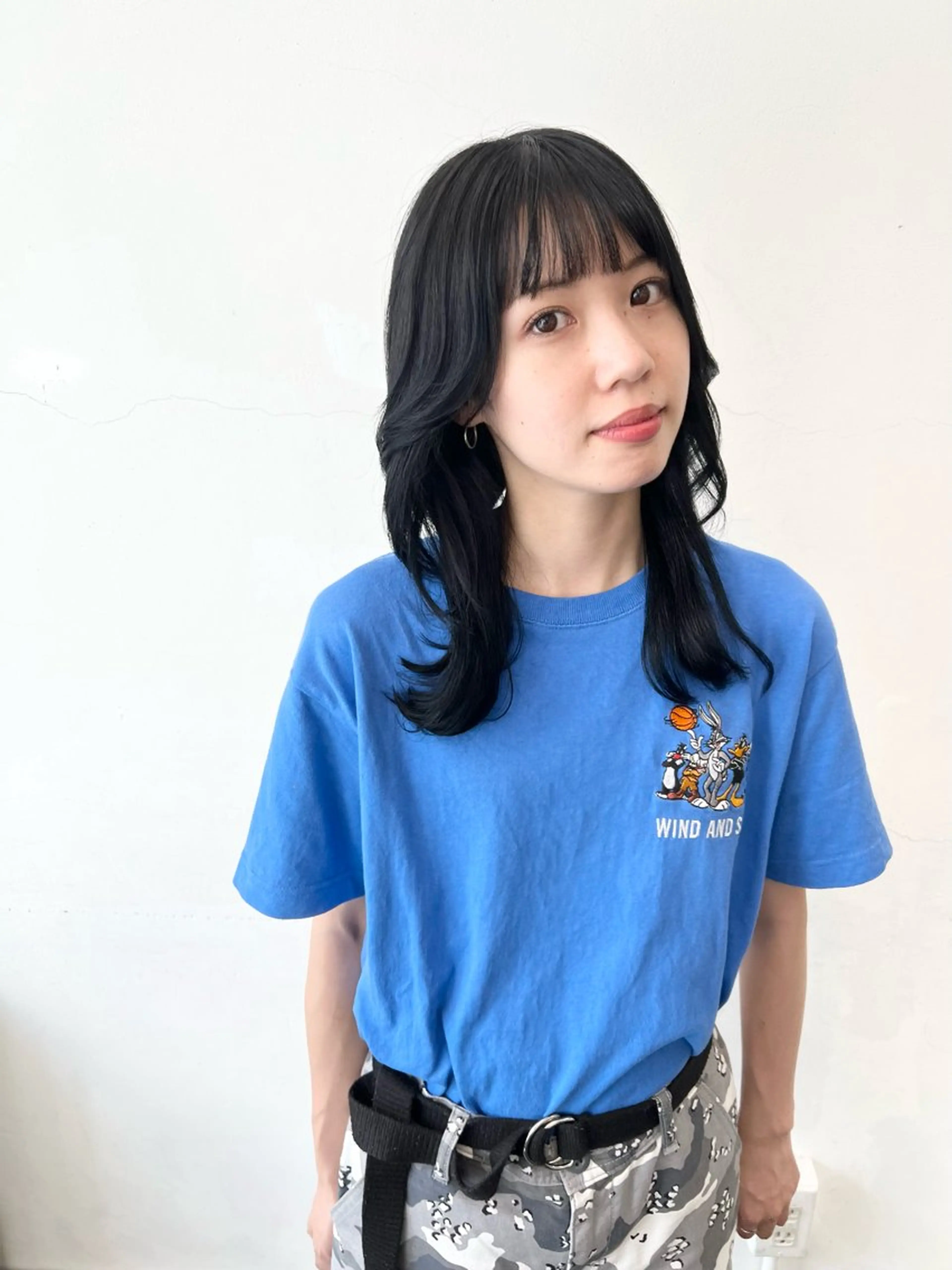 ミディアム カラー 黒髪 ブルーカラー ブルーブラック 髪質改善 トリートメント HARU//原宿🤍 リピート率NO.1のヘアスタイル