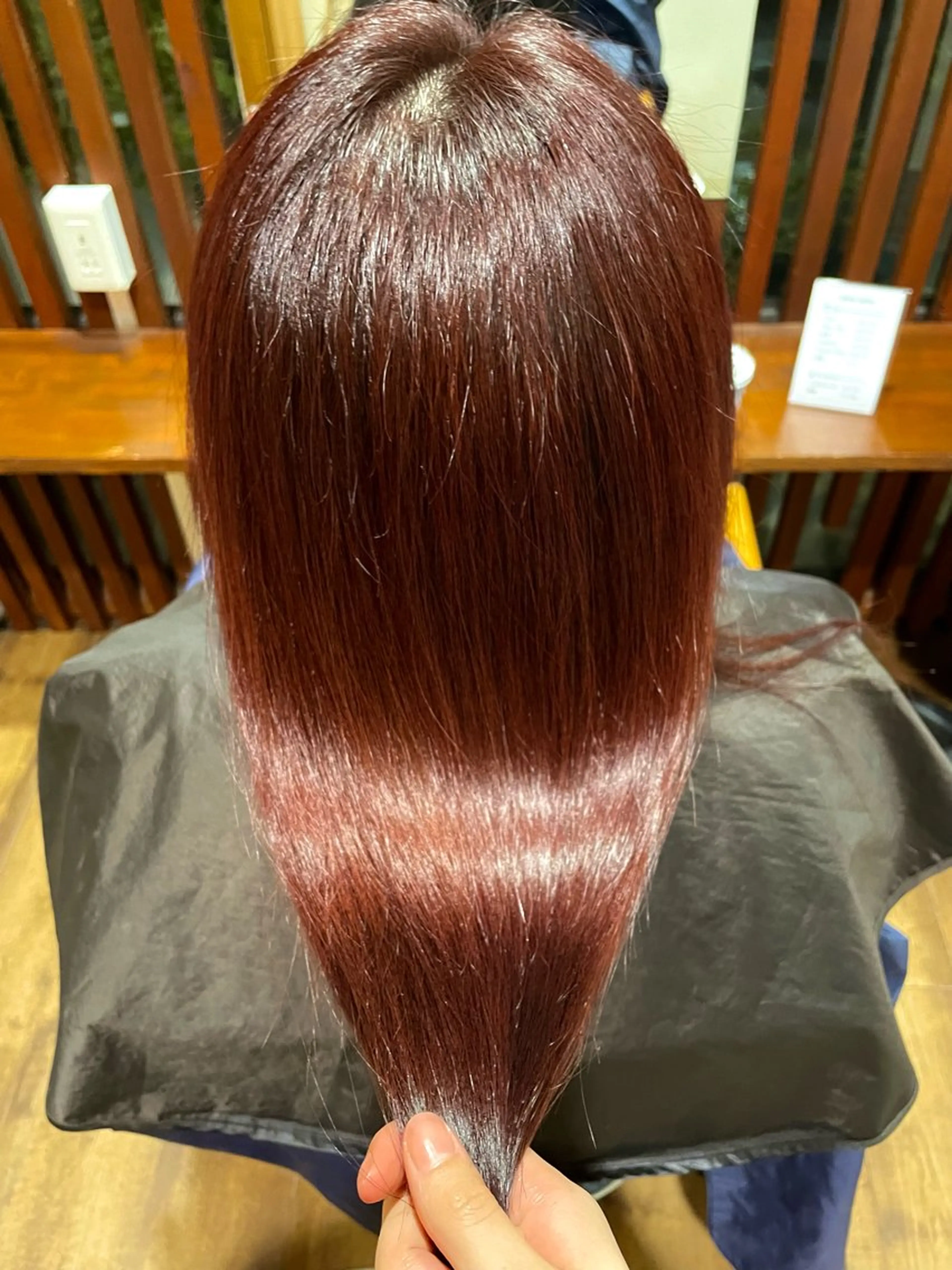 セミロング ヘアカラー トリートメント 藤井 桃華のヘアスタイル