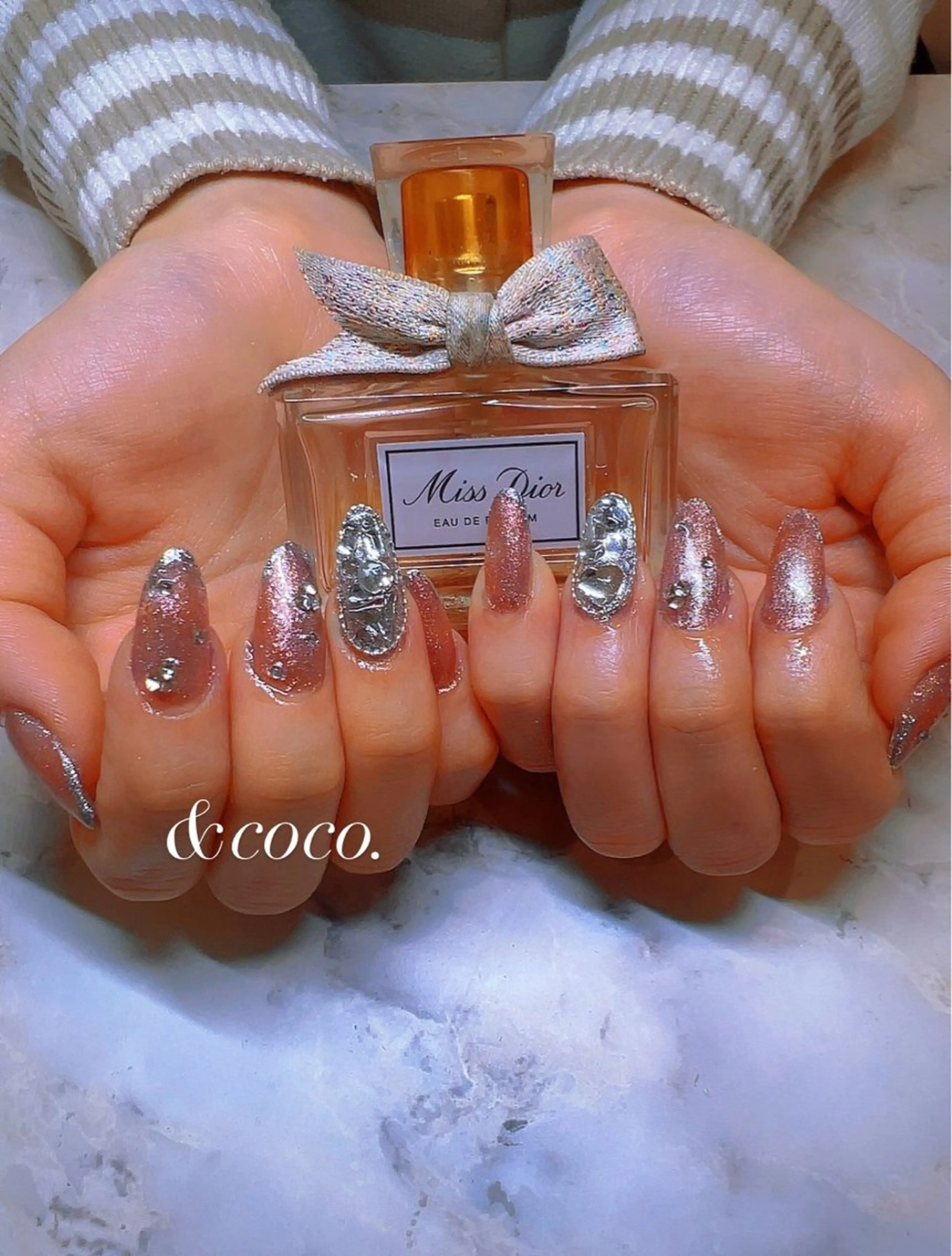 ネイル 成人式 マグネットネイル ハンドネイル ＆coco.所属・＆ coco.のネイルデザイン