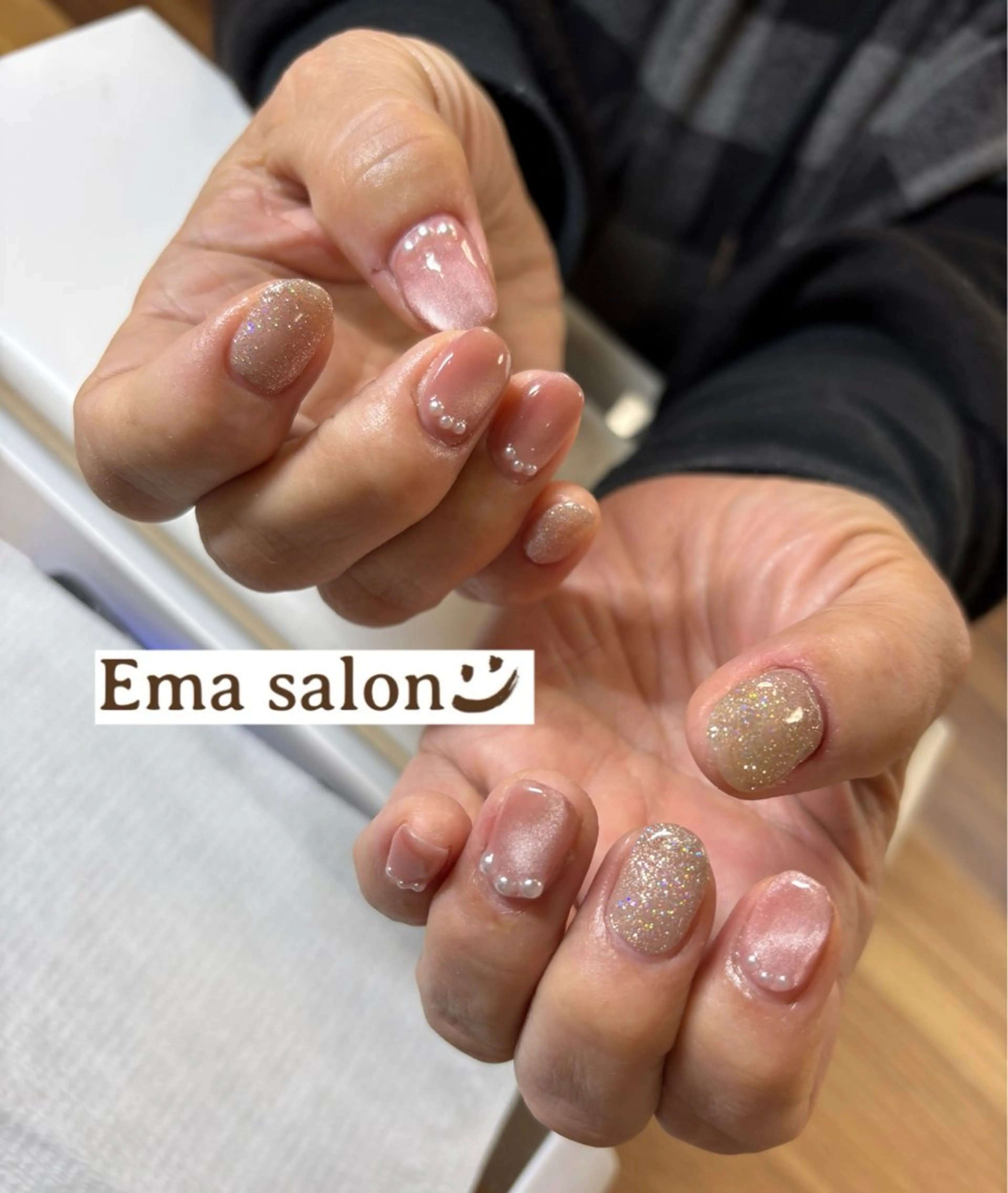 ネイル フラッシュネイル マグネットネイル ピンク ハンドネイル Ema salon所属・Ema salon hiromiのネイルデザイン