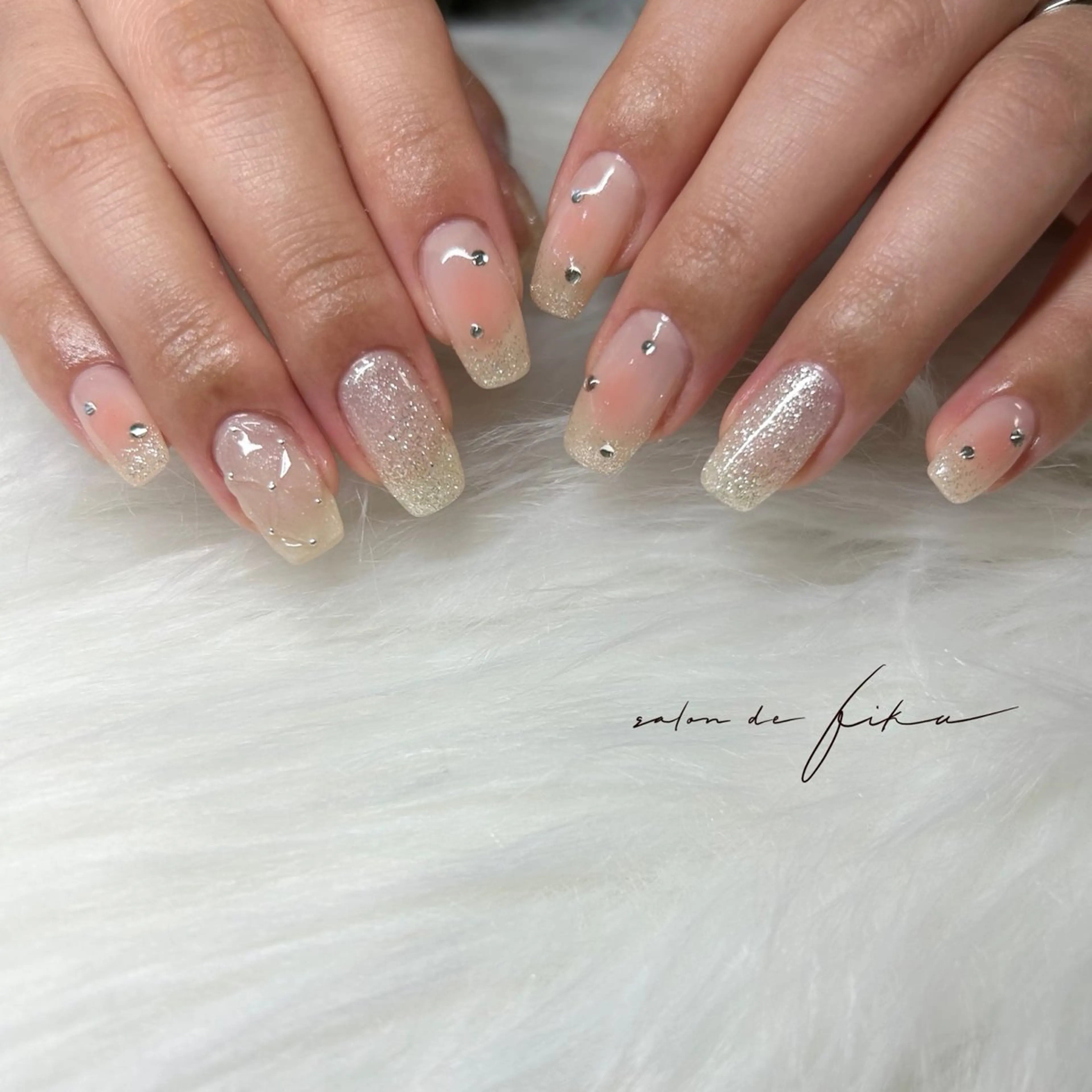 ネイル Rio 𓍼のネイルデザイン