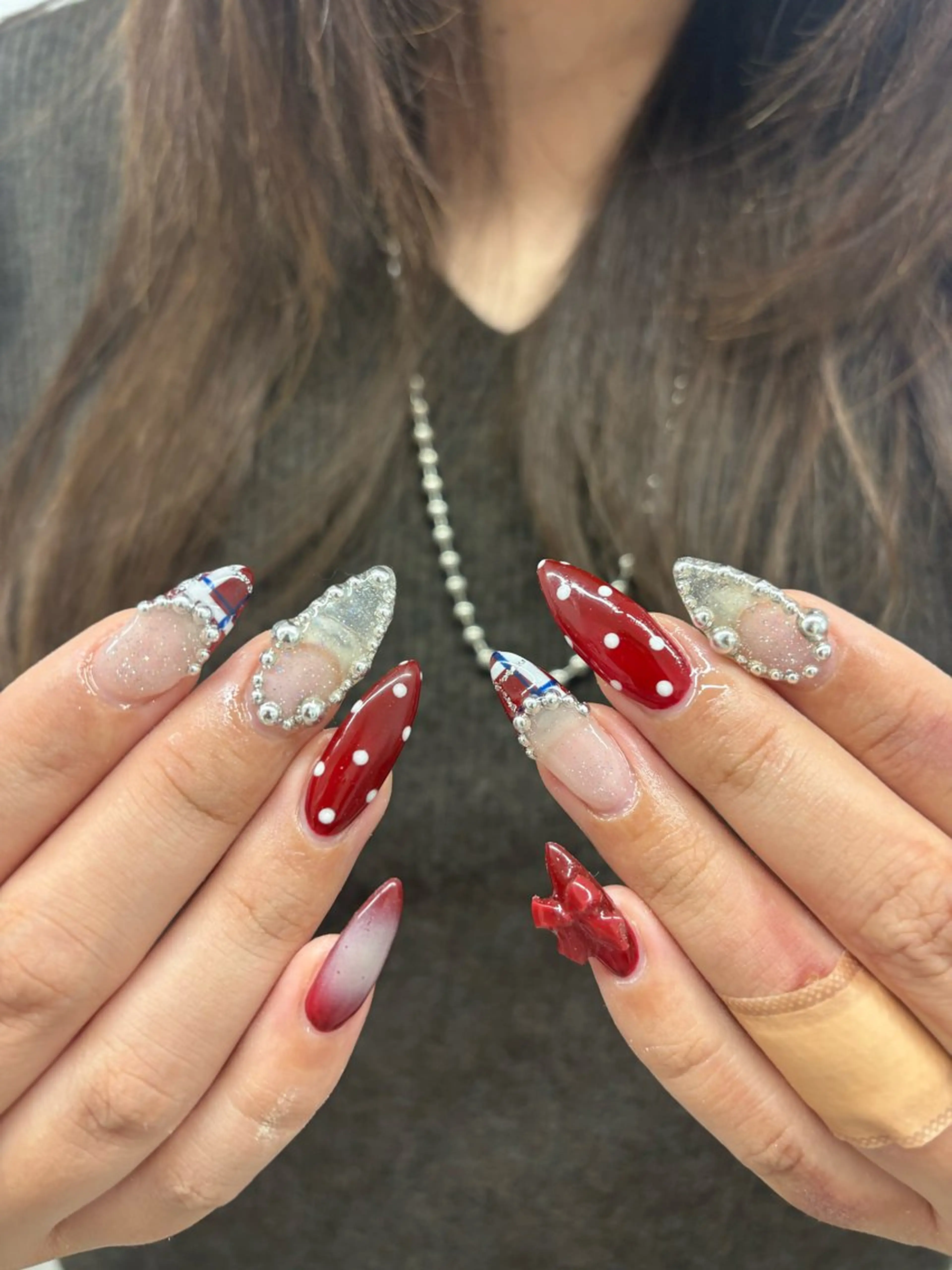 ネイル ハンドネイル yuria 🎀海外ネイル🌺のネイルデザイン