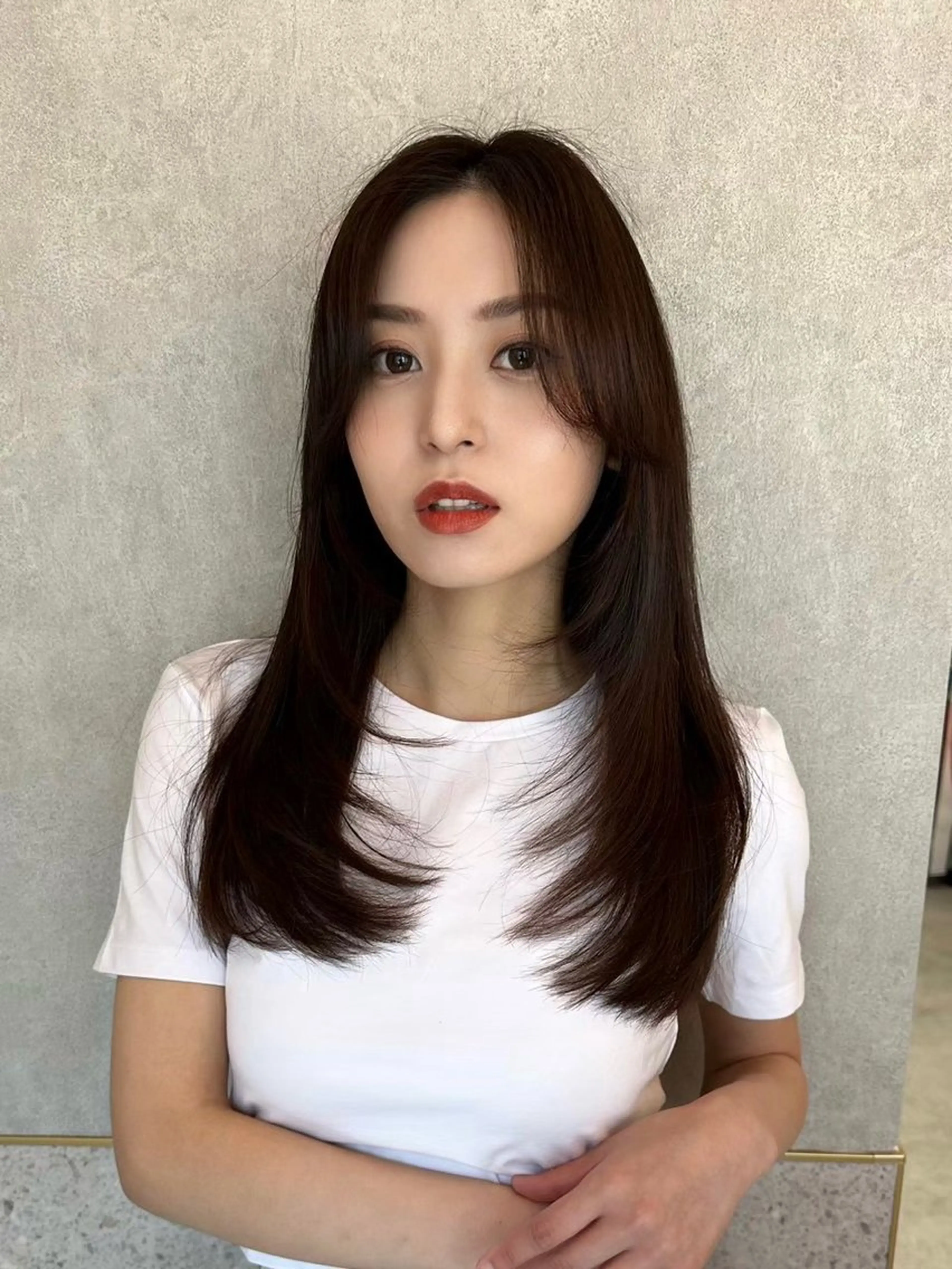 セミロング 顔まわりレイヤー 顔周りカット 韓国風ヘア レイヤーカット カット トリートメント レイヤー/ボブ/ 髪質改善/梶川 夏季のヘアスタイル