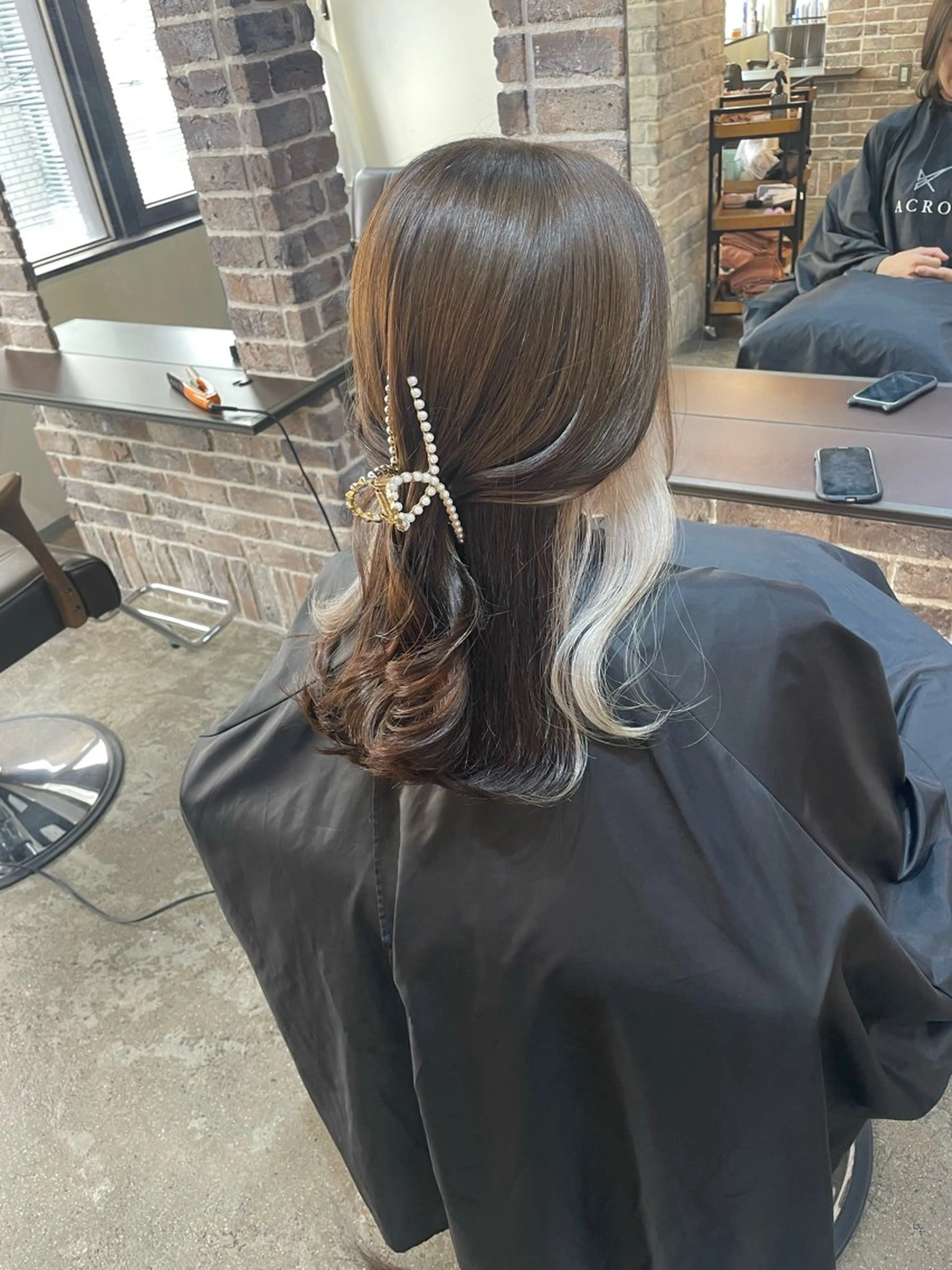 ミディアム カラー ベージュカラー ブリーチ ホワイトベージュ ACROあべの店所属・艶カラー/インナー /グラデ/大西小百合のヘアスタイル