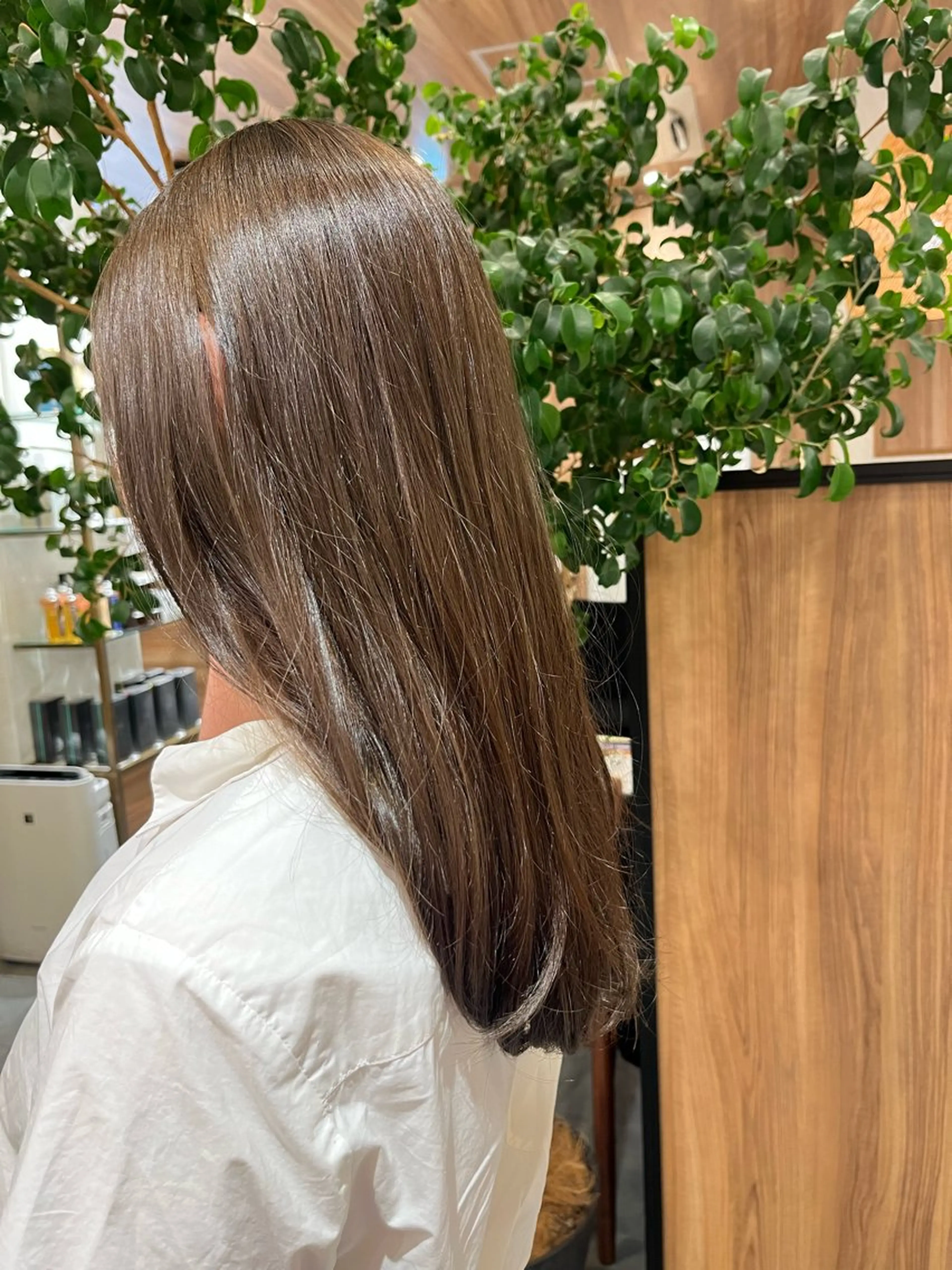 セミロング カラー ヘアカラー 門崎未依/レイヤー/ メンズカット🪿のヘアスタイル