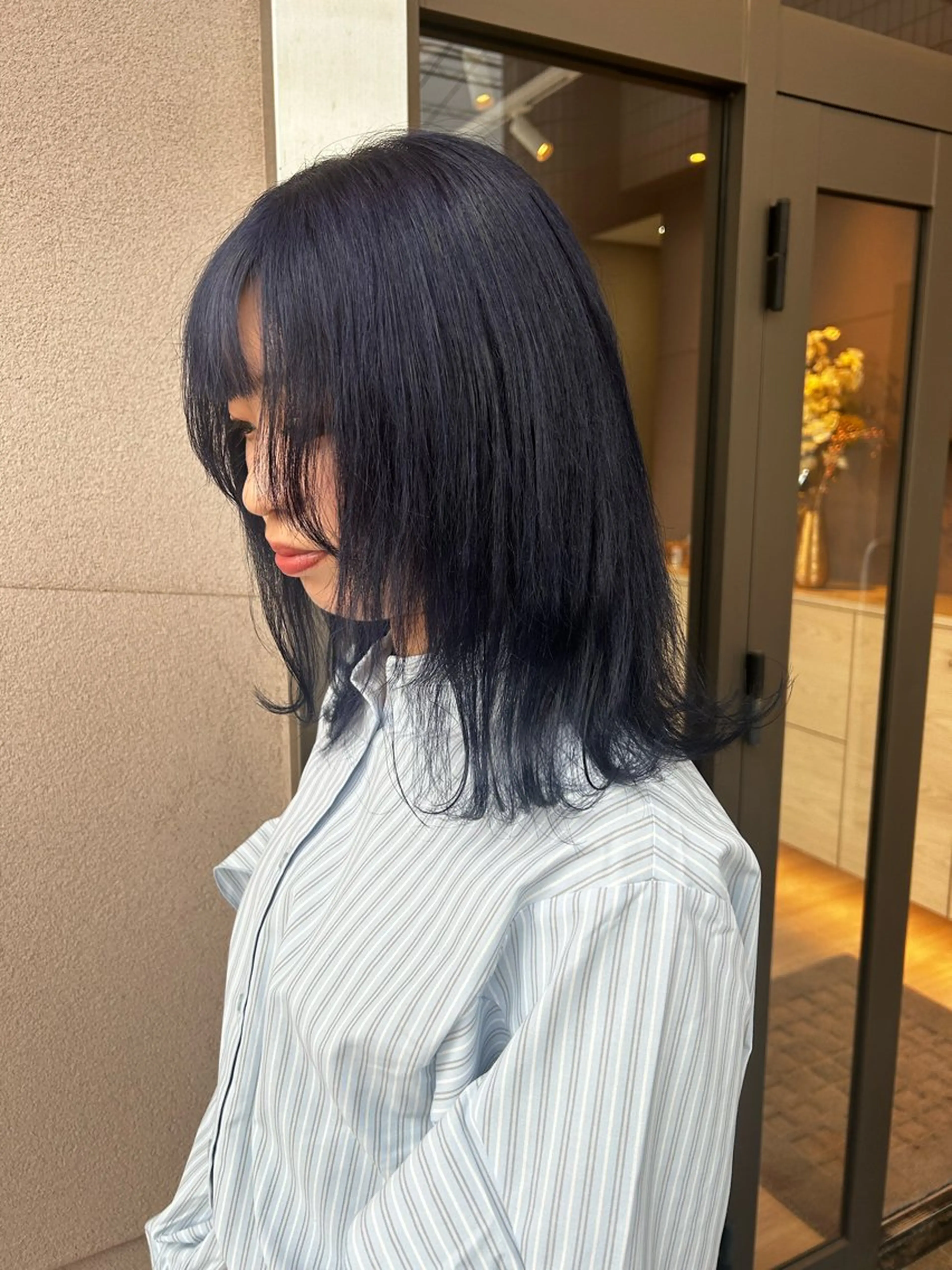 ミディアム ヘアカラー Licol所属・髪質改善サロン Licolフリー予約のヘアスタイル